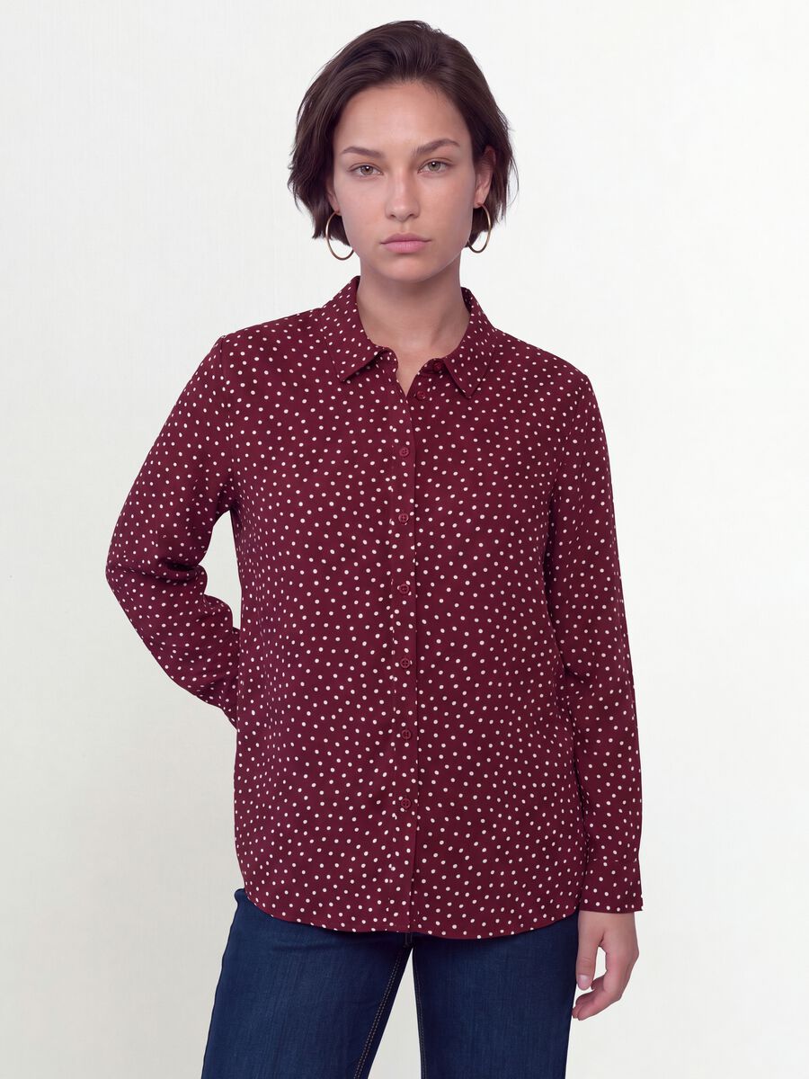 Red polka dot shirt with classic collar, regular fit_1