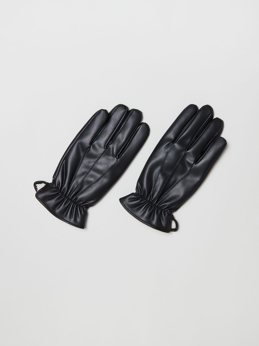 Glossy-effect gloves with sherpa lining_1