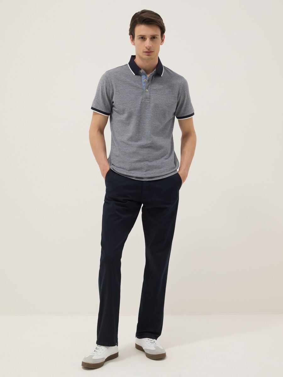 Blue regular-fit stretch cotton chino trousers_0