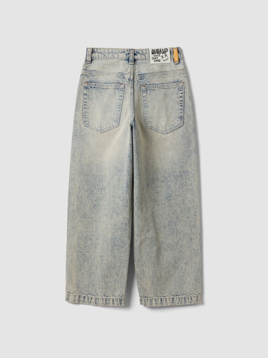 Helle Denim-Jeans aus reiner Baumwolle im Skater Fit f&uuml;r Jungen_1