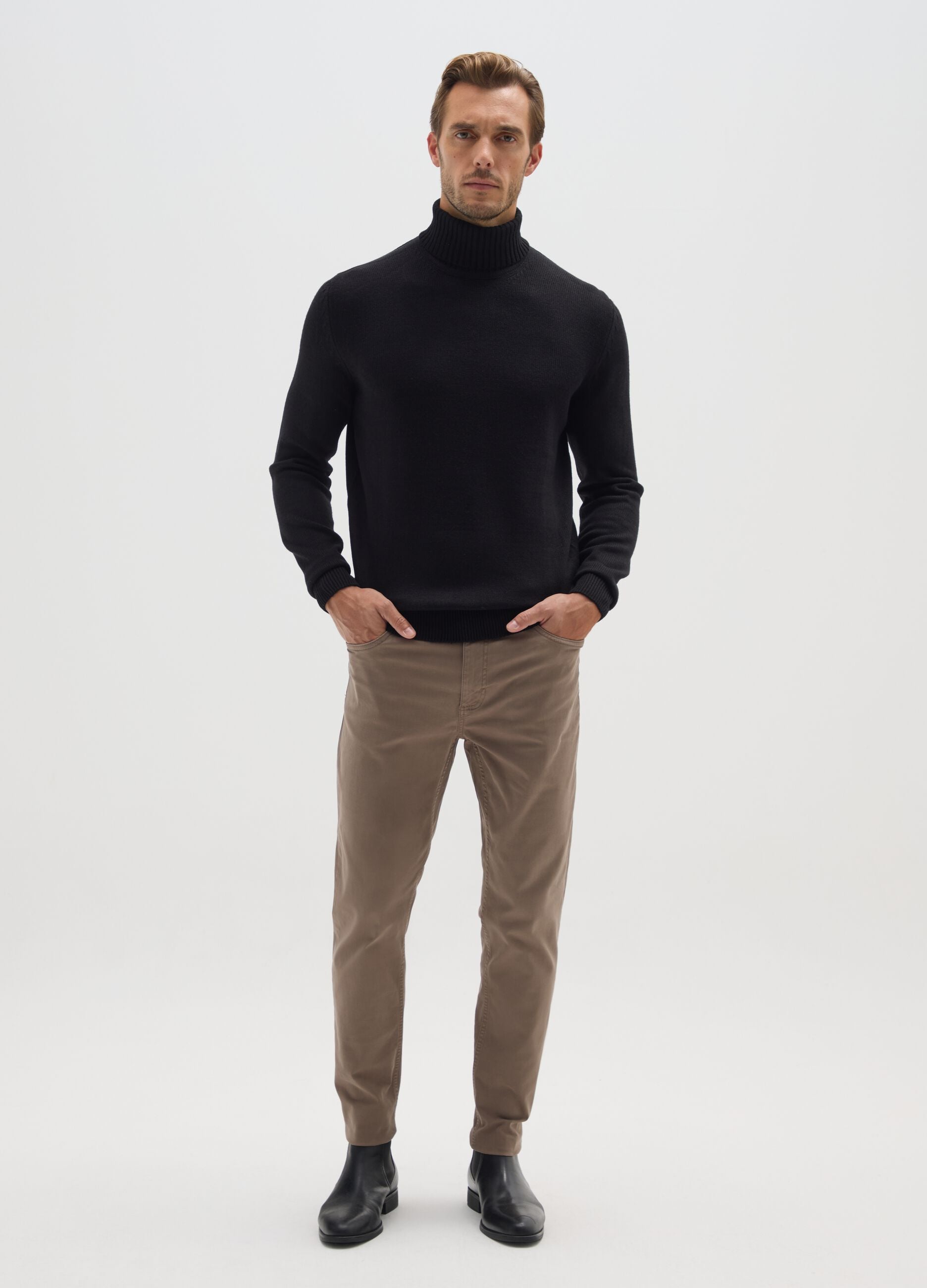 Cal&ccedil;as marrons skinny fit de algod&atilde;o el&aacute;stico
