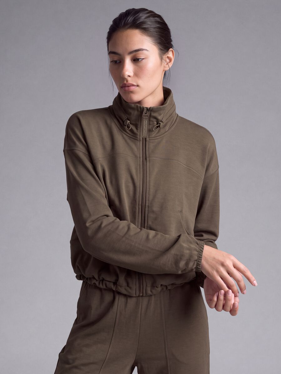 Short brown stretch viscose sweatshirt with high neck_1