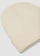 Gorro bege em malha jersey com dobra_1