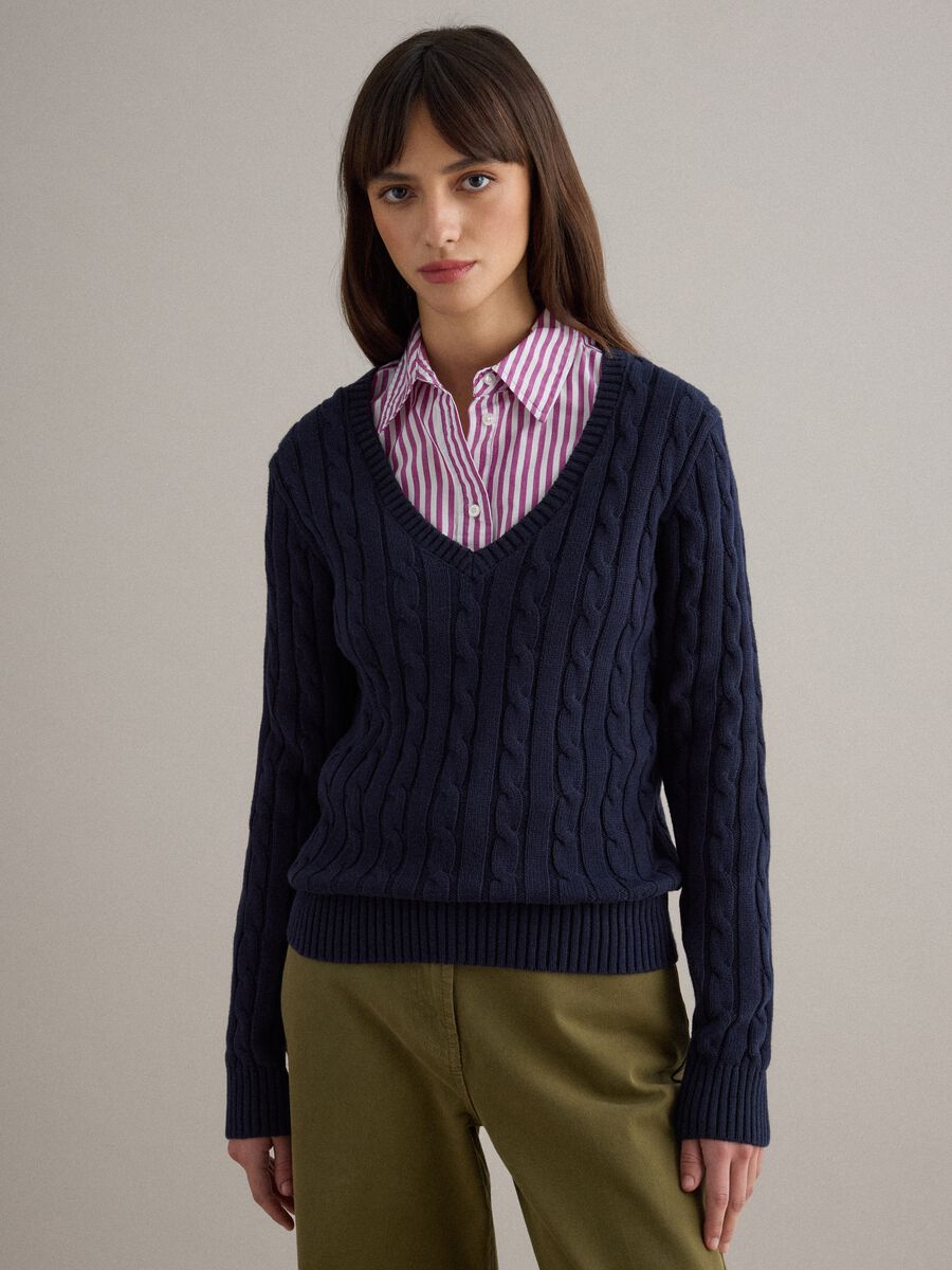 Blue pure cotton regular fit pullover with cable knit_1