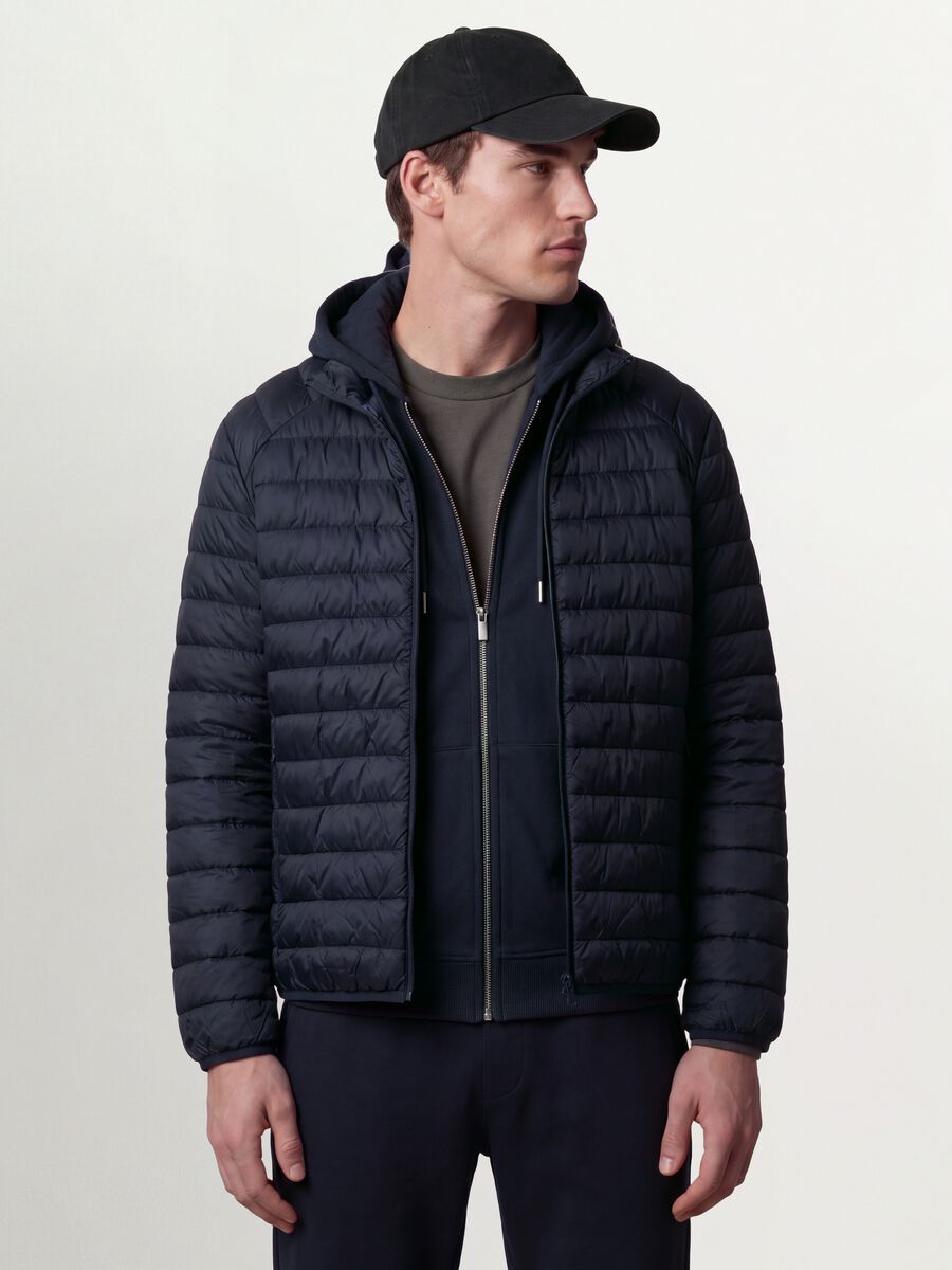 Chaqueta Ultralight azul acolchada, corte regular con cremallera_0