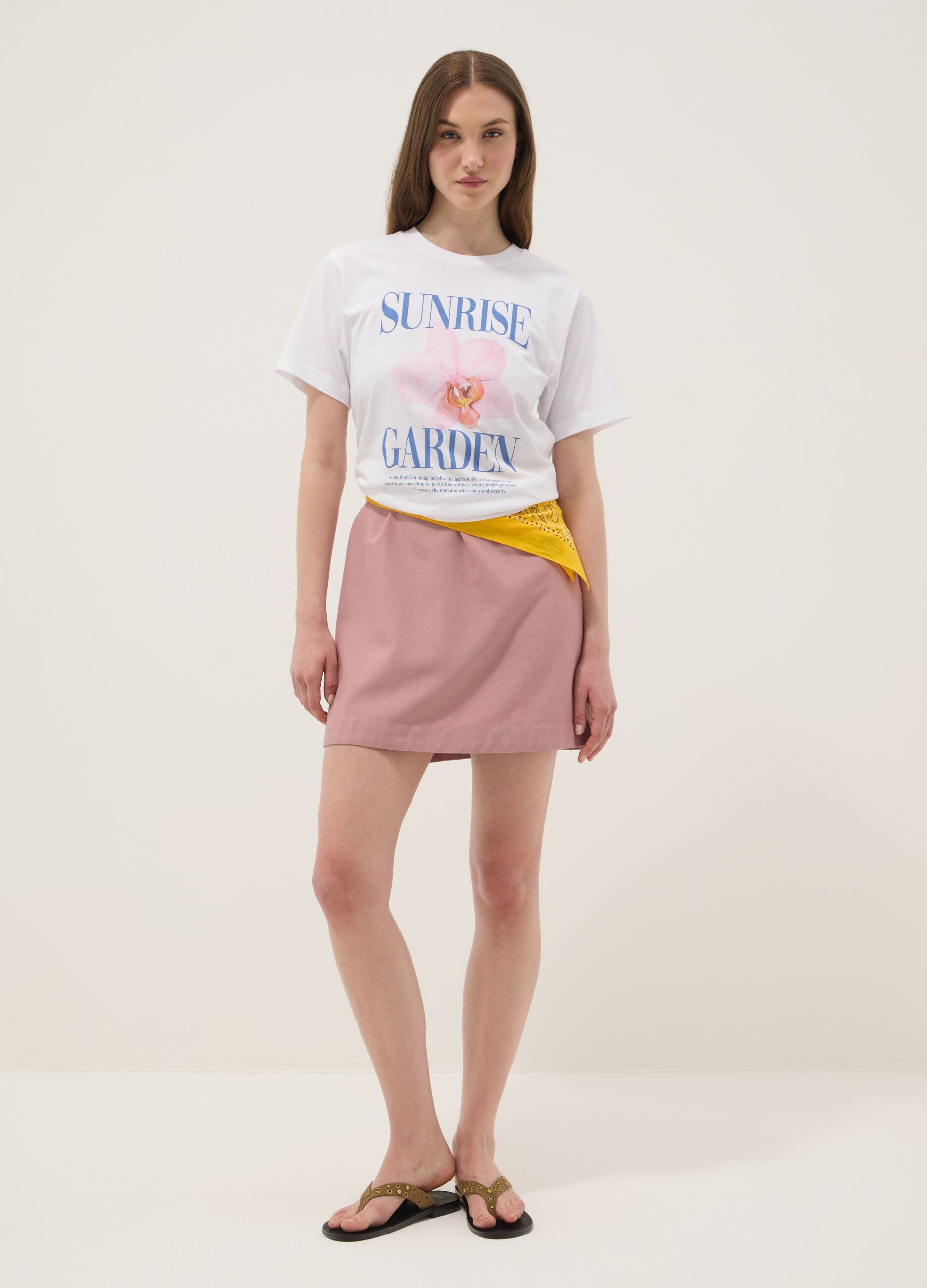 Wei&szlig;es T-Shirt aus reiner Baumwolle mit Blumenprint, Regular Fit