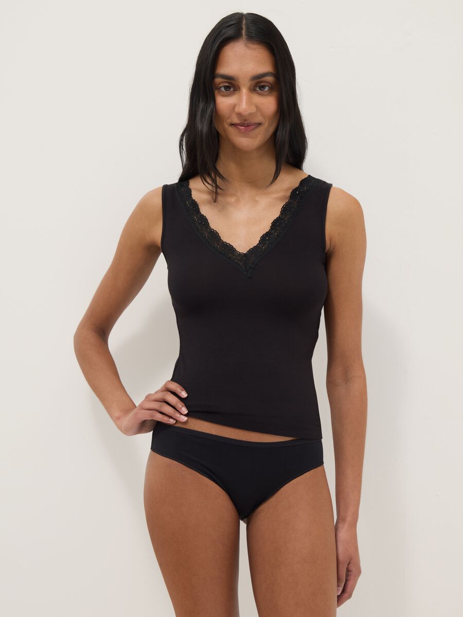 Black stretchy viscose tank top regular fit deep V with lace_0