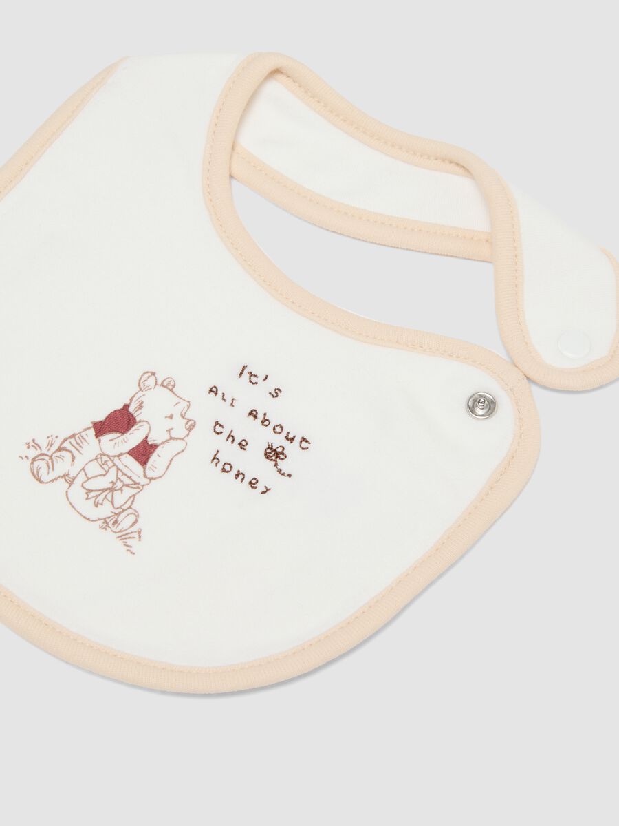 Pack de 2 baberos blancos de algod&oacute;n org&aacute;nico Winnie the Pooh_2