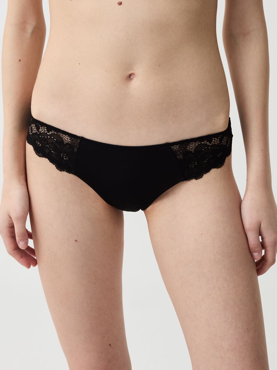 Lace briefs with microfibre front_1