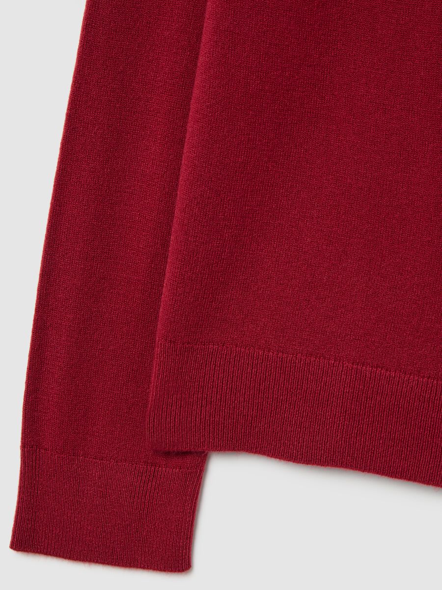 Red Regular Fit Sweater_5