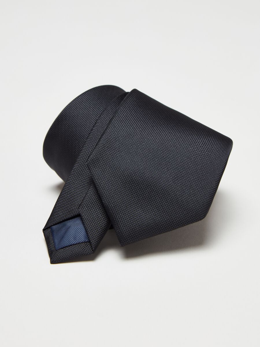 Cravatta con micro trama_2
