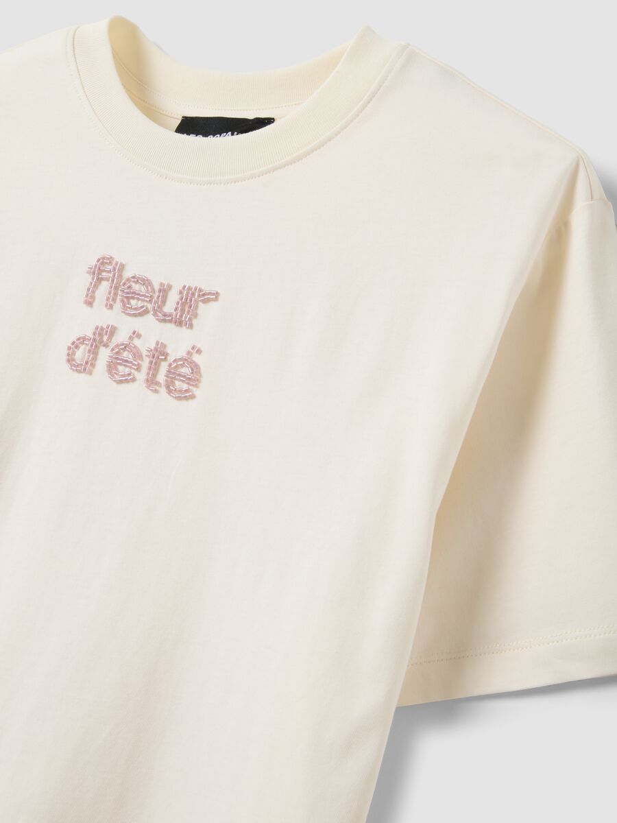 Beiges T-Shirt aus reiner Baumwolle mit kurzen &Auml;rmeln_5