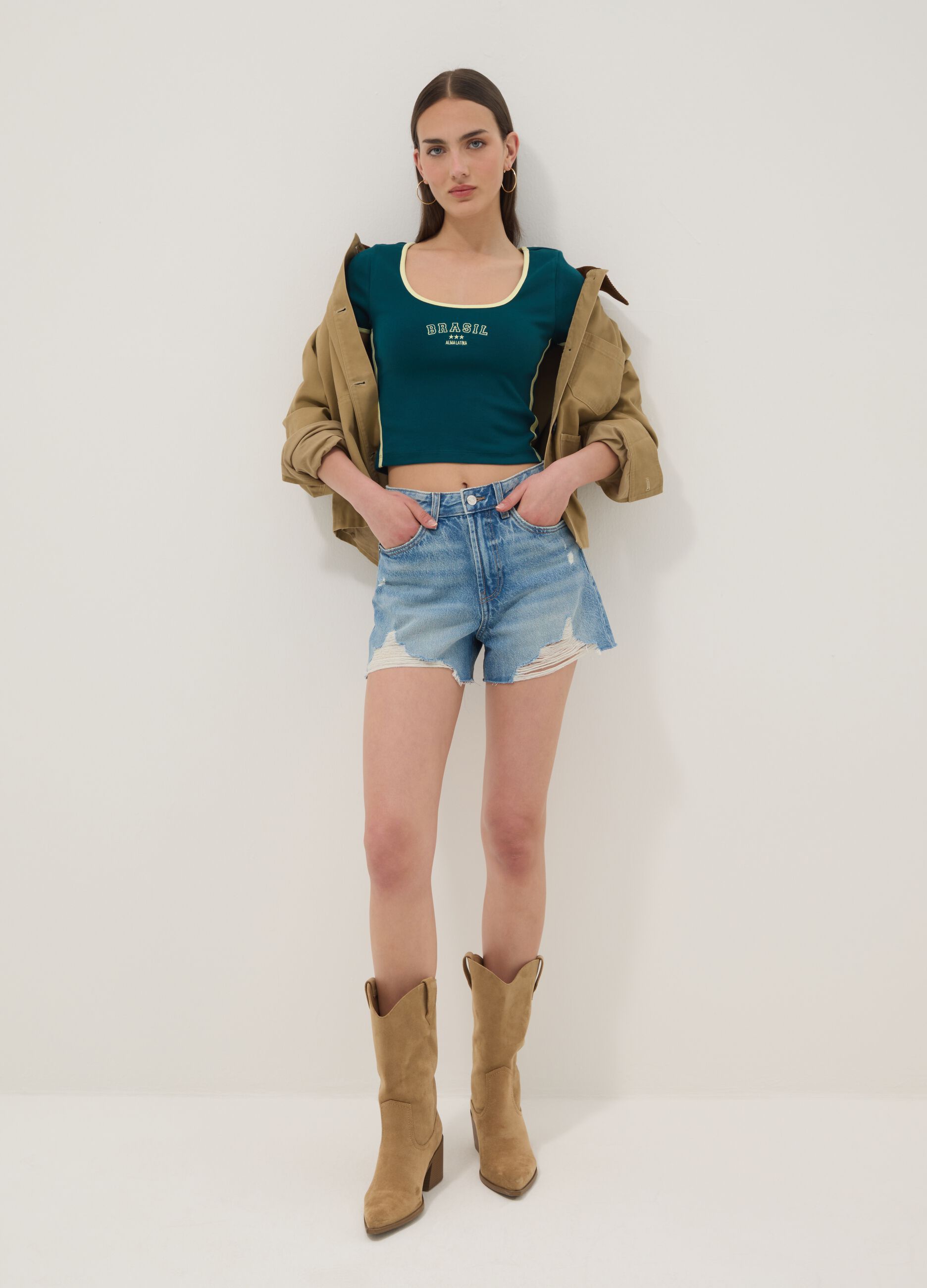 &Pi;&rho;ά&sigma;&iota;&nu;&omicron; &kappa;&omicron;&nu;&tau;&omicron;&mu;ά&nu;&iota;&kappa;&omicron; T-shirt &alpha;&pi;ό &epsilon;&lambda;&alpha;&sigma;&tau;&iota;&kappa;ό &beta;&alpha;&mu;&beta;ά&kappa;&iota;