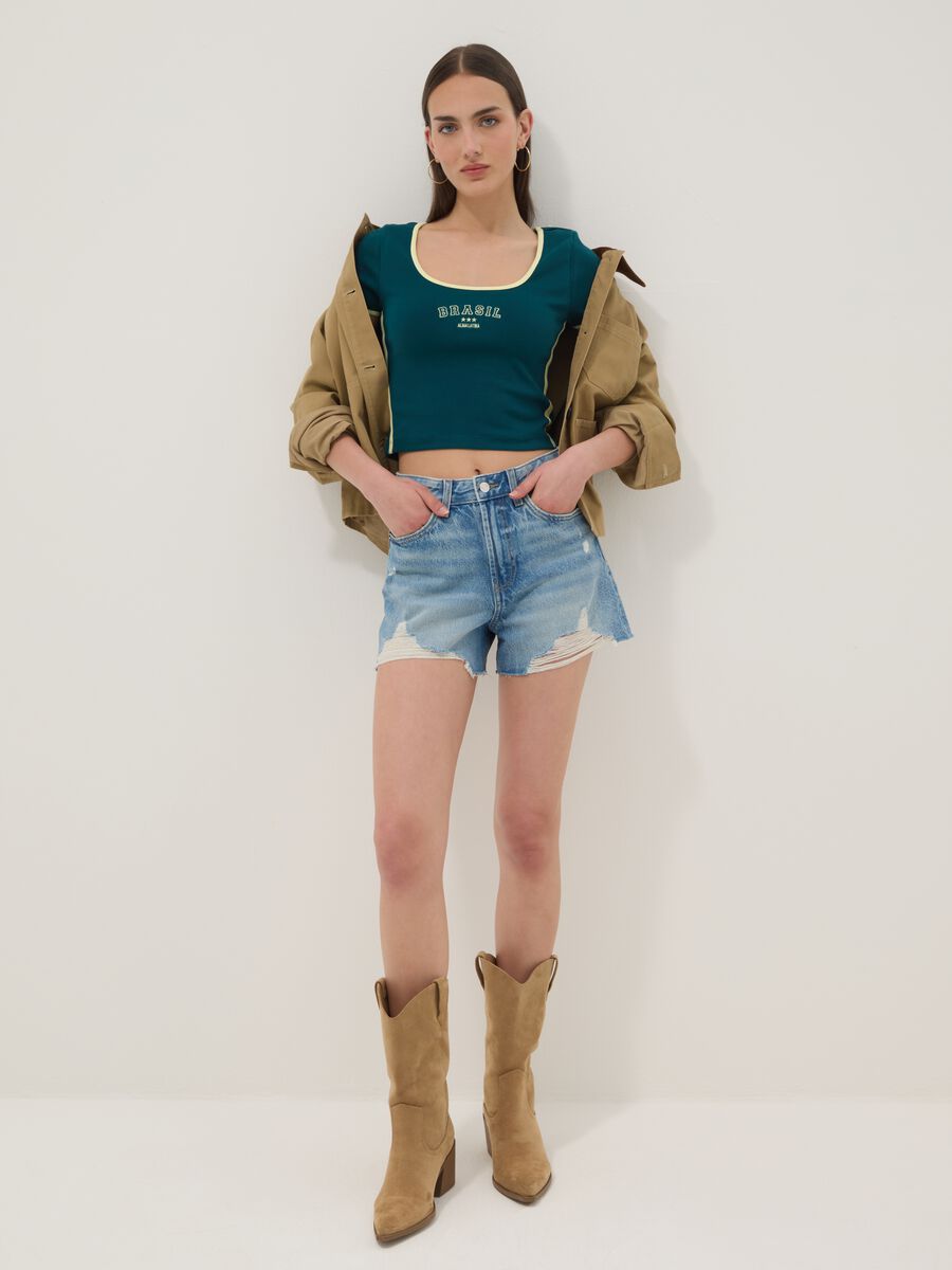 Camiseta verde de algod&oacute;n el&aacute;stico de manga corta_2