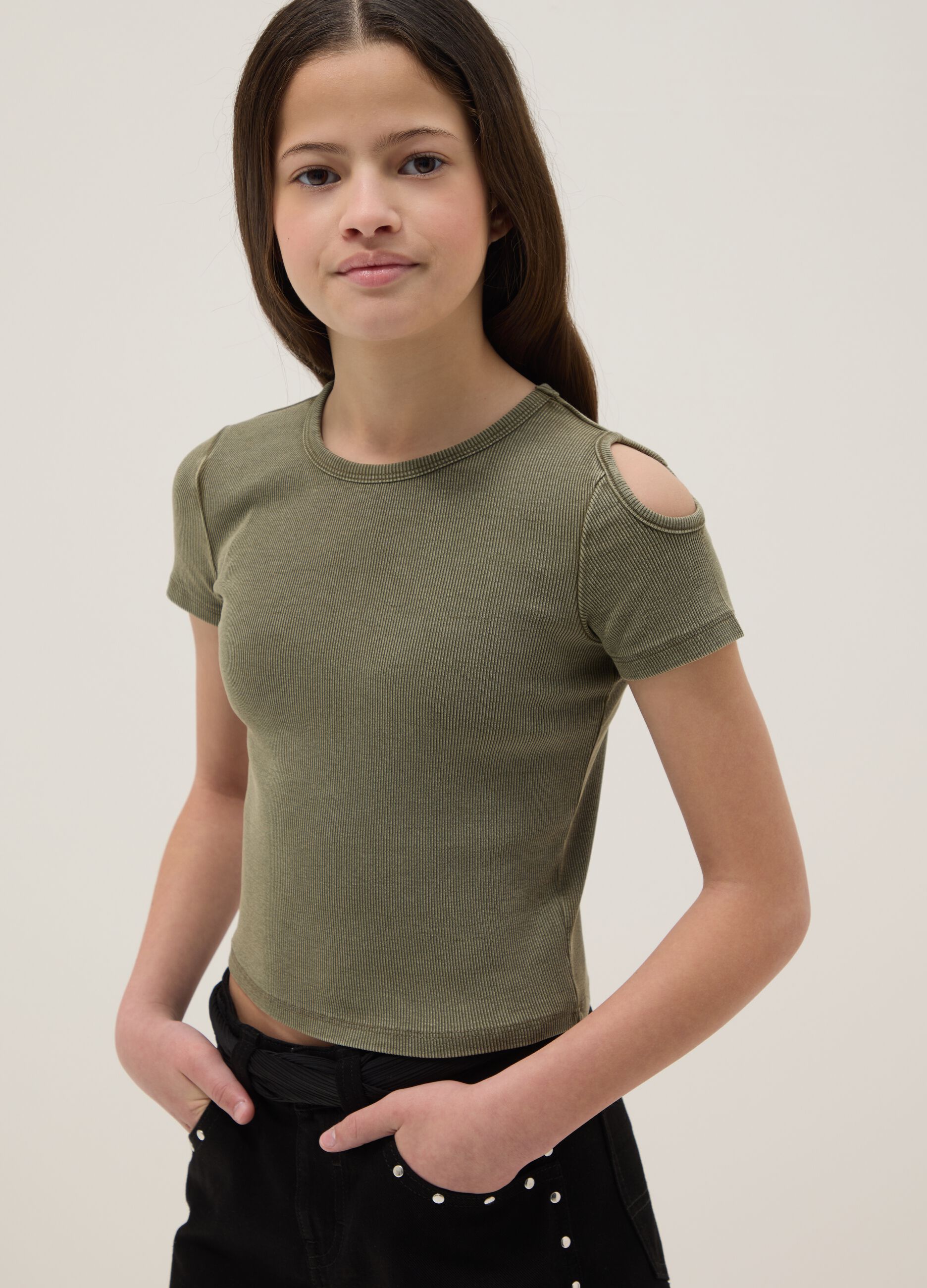 Green cut-out stretch cotton slim fit girl T-shirt