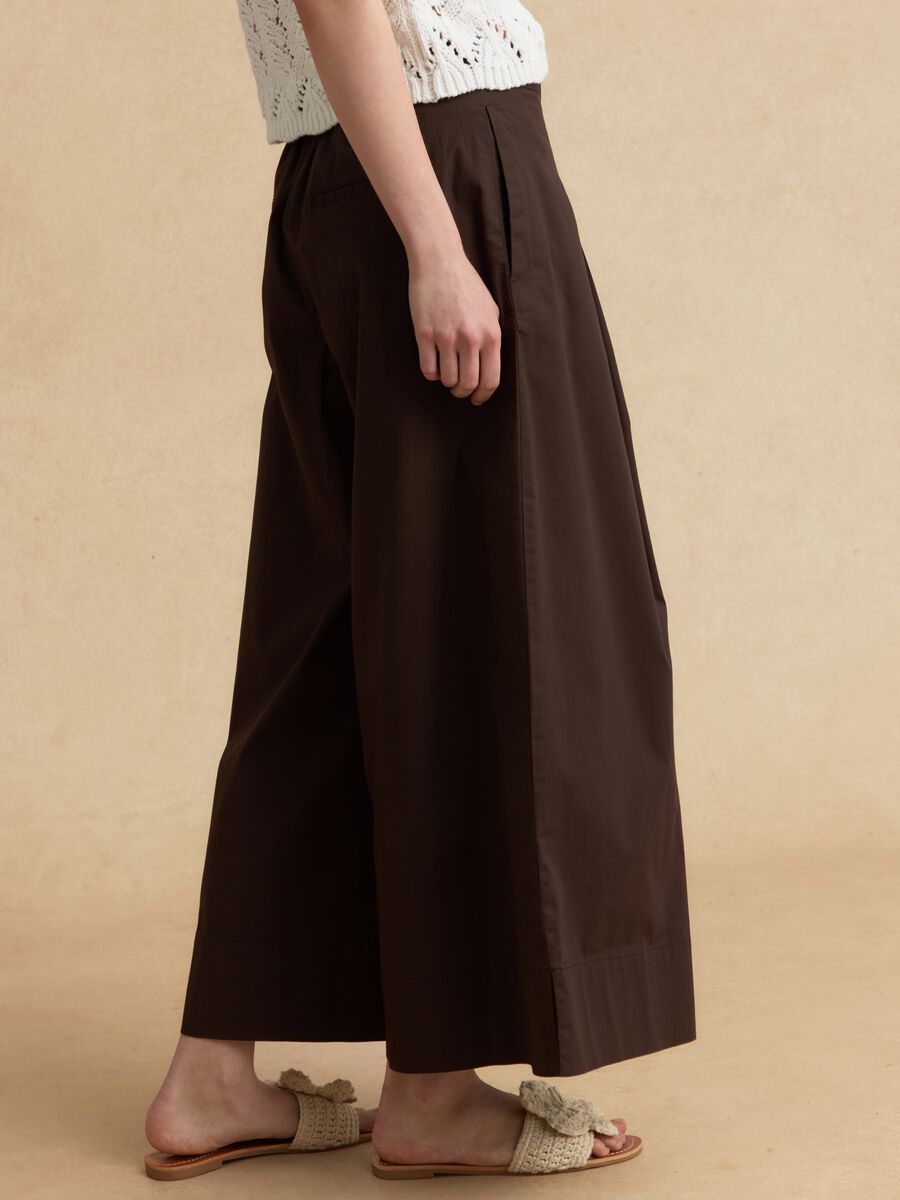 Braune Culotte-Hose aus Stretch-Baumwolle_3