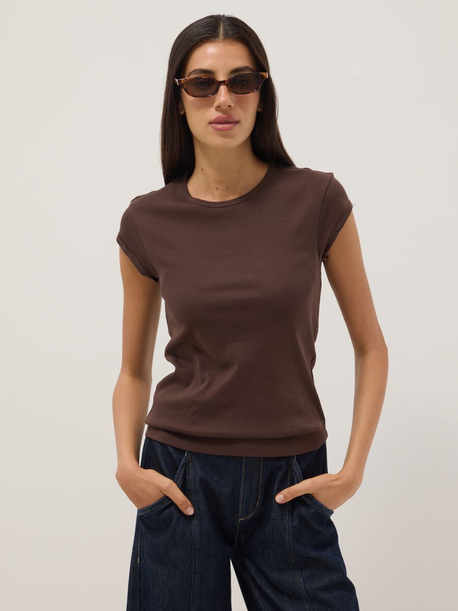 Braunes T-Shirt aus reiner Baumwolle mit kurzen &Auml;rmeln, Regular Fit_1