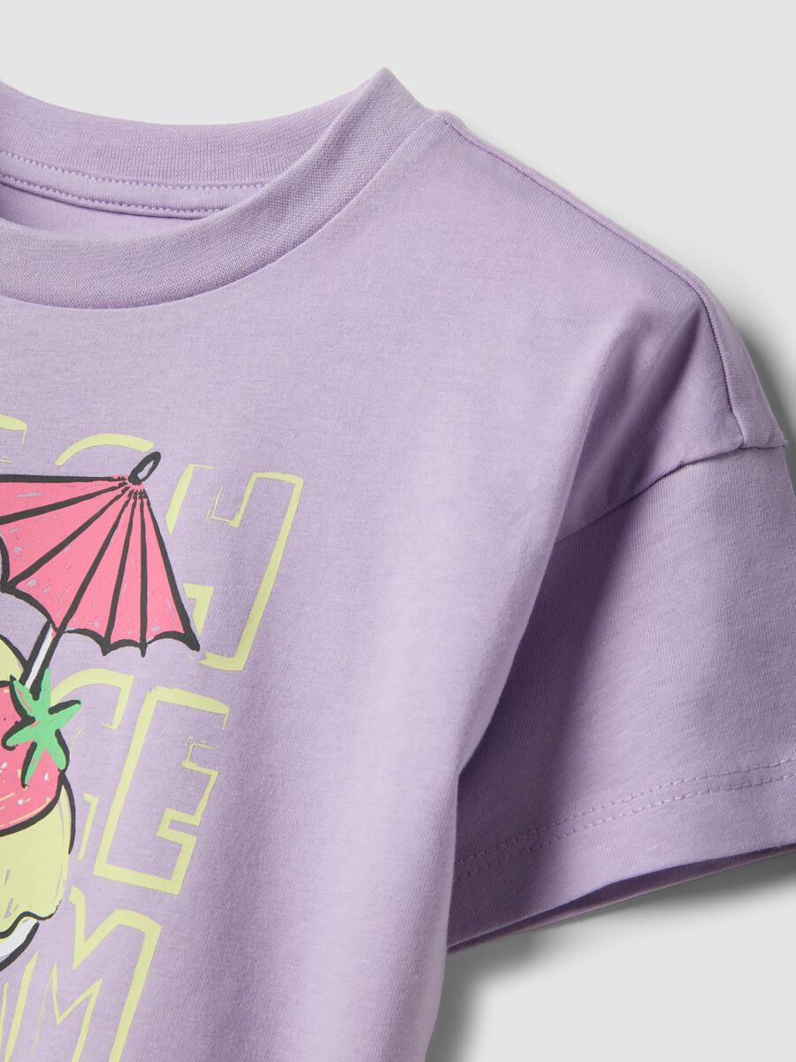 Purple pure cotton T-shirt for girls with strawberry print_2