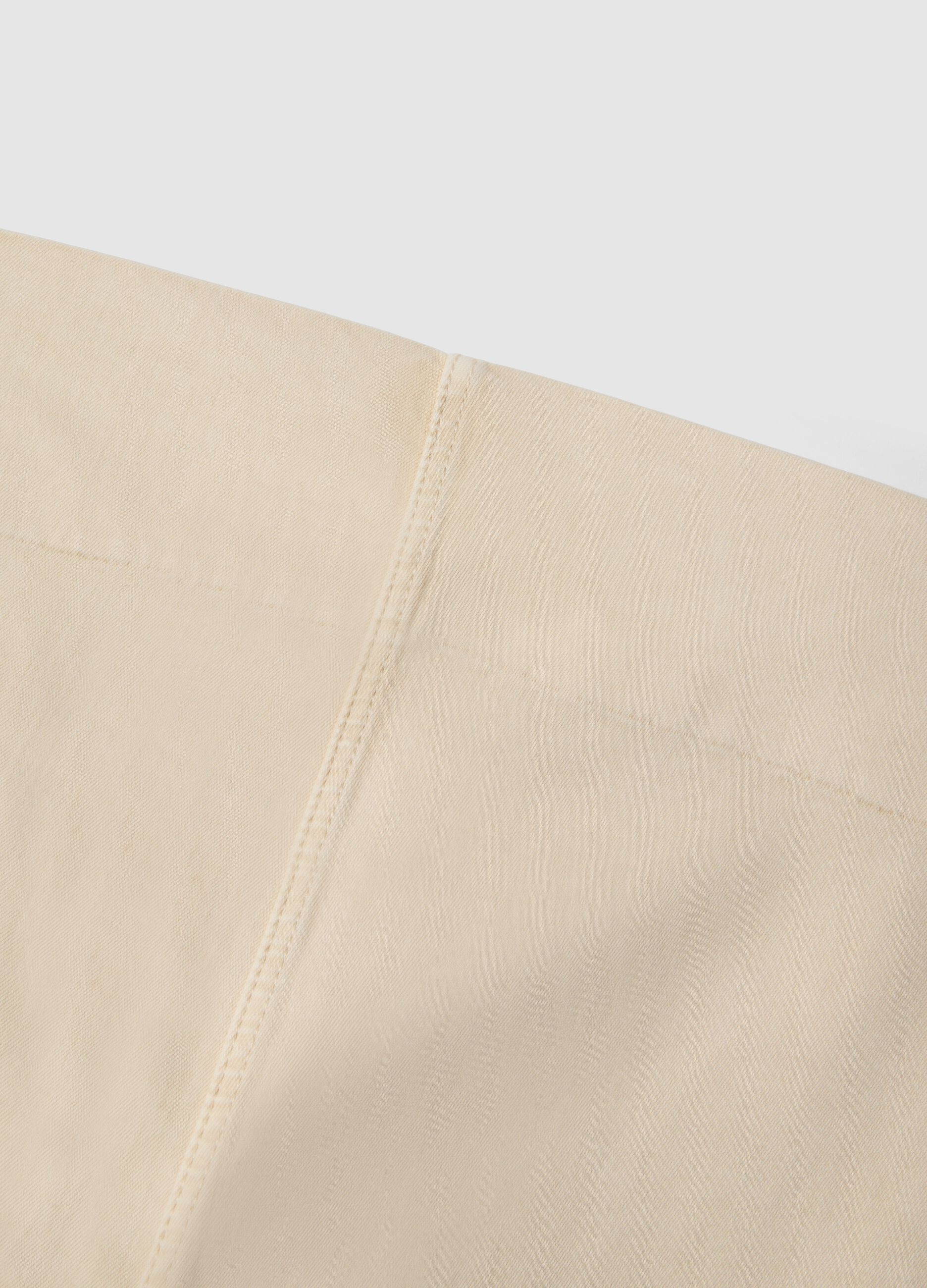 Umstands Flare-Hose Beige aus Stretch-Baumwolle