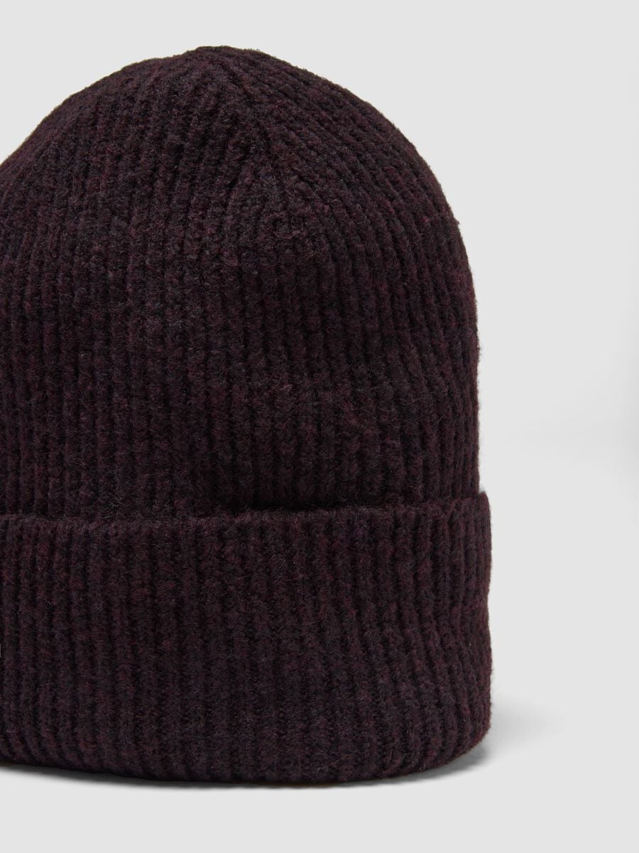 Burgundy red ribbed stretch wool beanie_2
