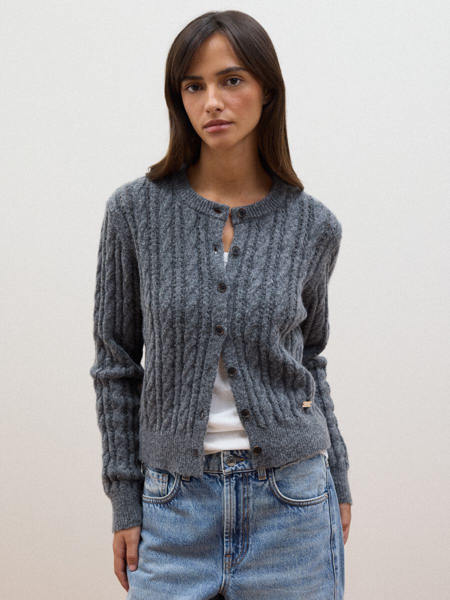 Grey wool-blend cable-knit cardigan_1