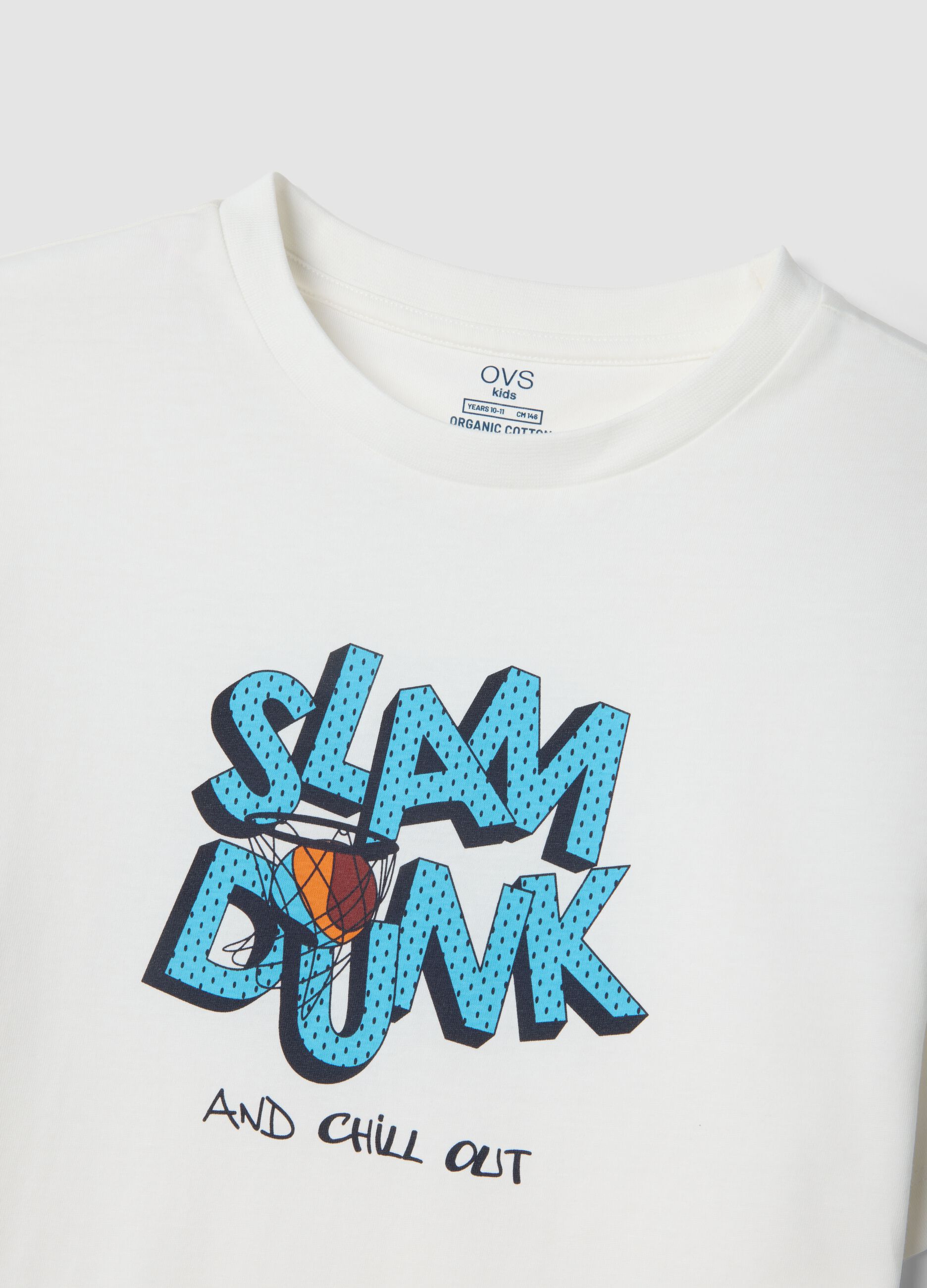 White pure cotton boys&rsquo; pyjamas with blue shorts