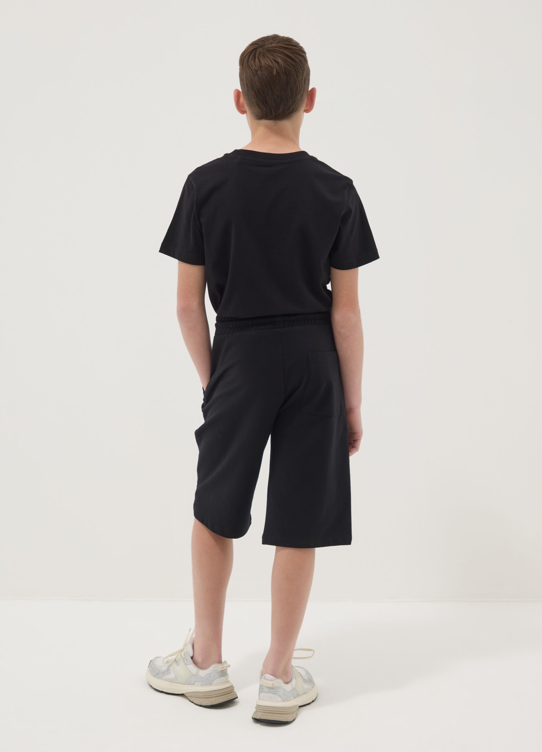 Black pure cotton bermuda shorts with elasticated waist