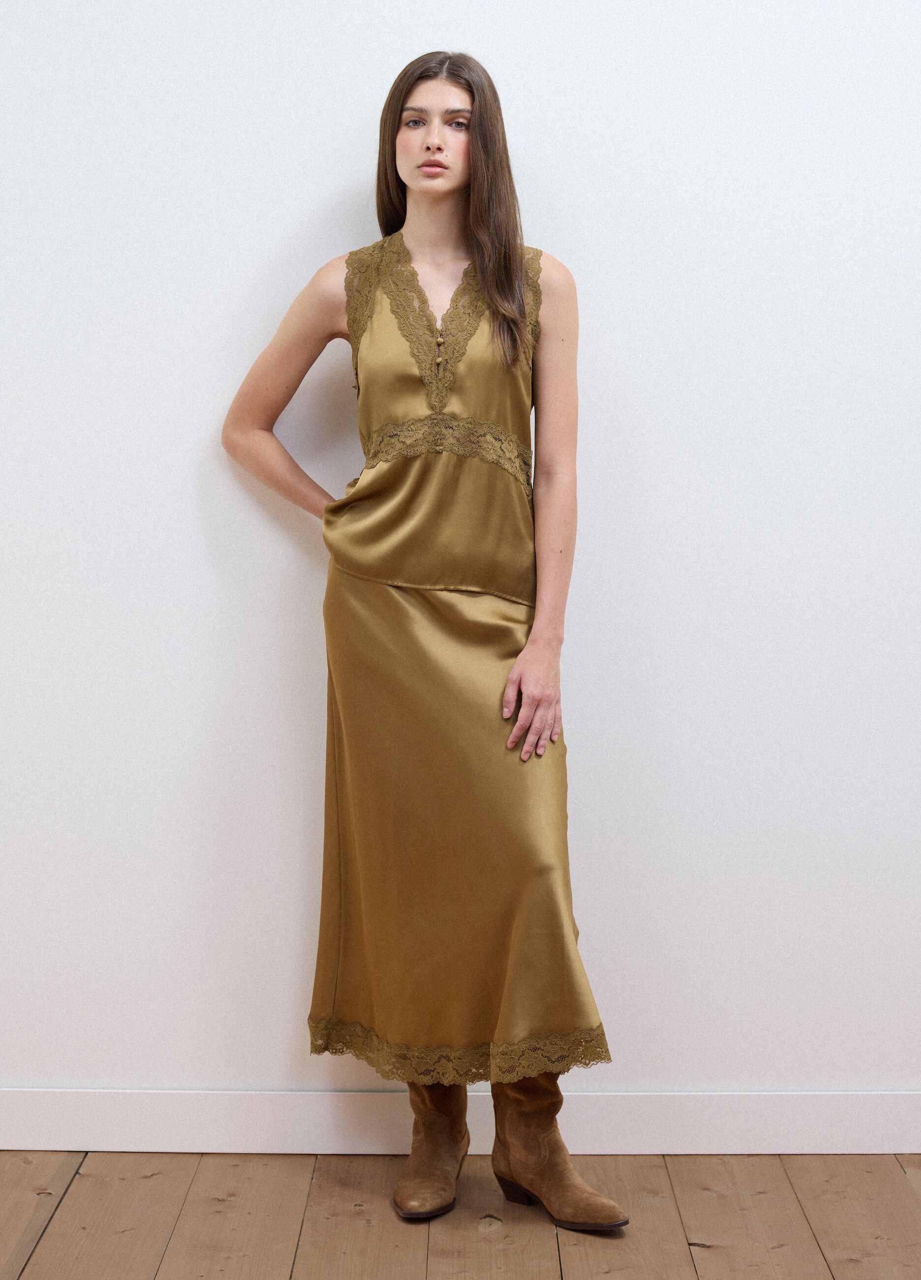 Yellow viscose-blend skirt with lace