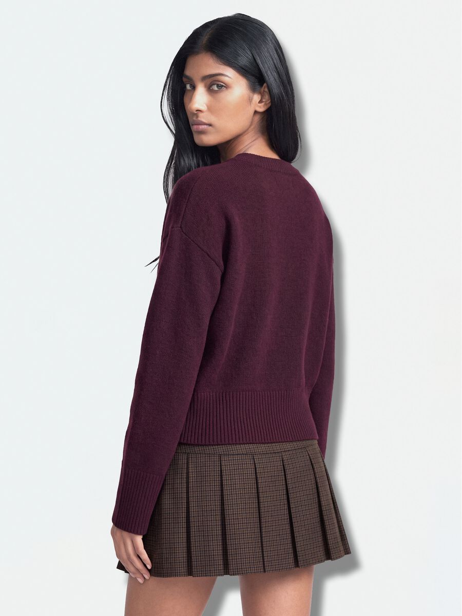 Violetter Pullover aus elastischer Wolle mit Rundhals, Oversize-Fit_2
