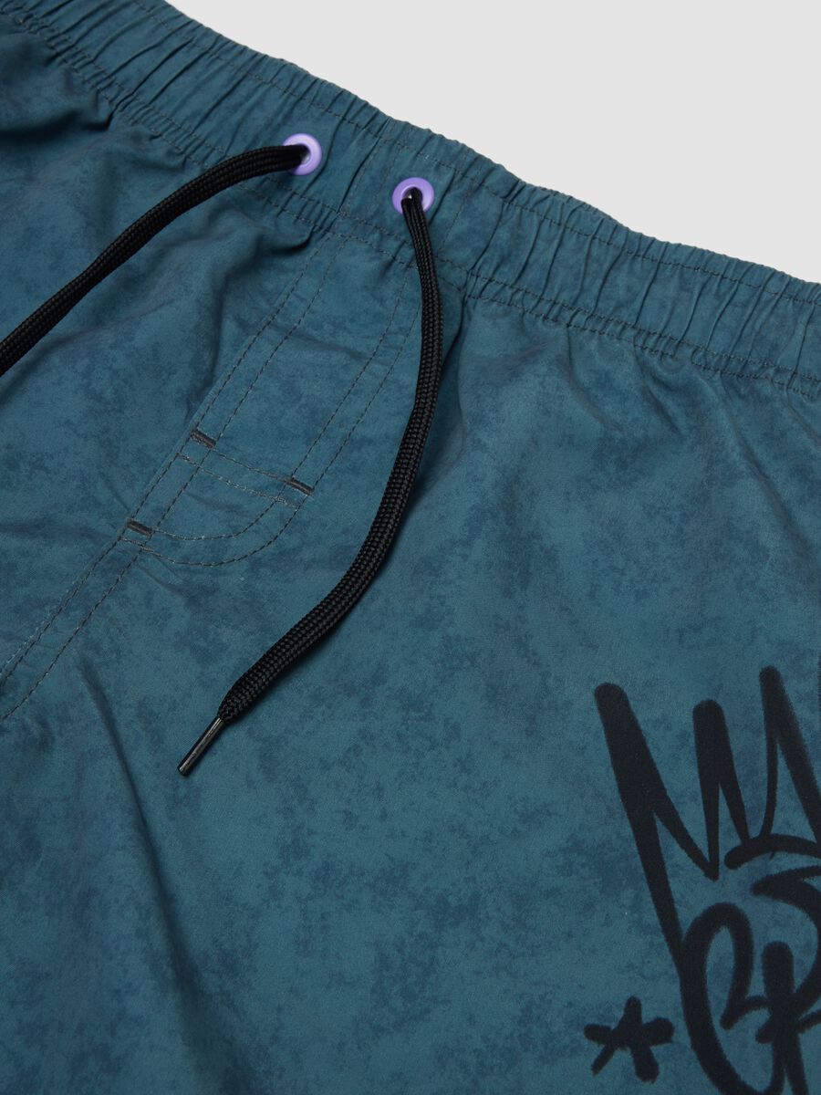 Short de bain bleu avec imprim&eacute;_2
