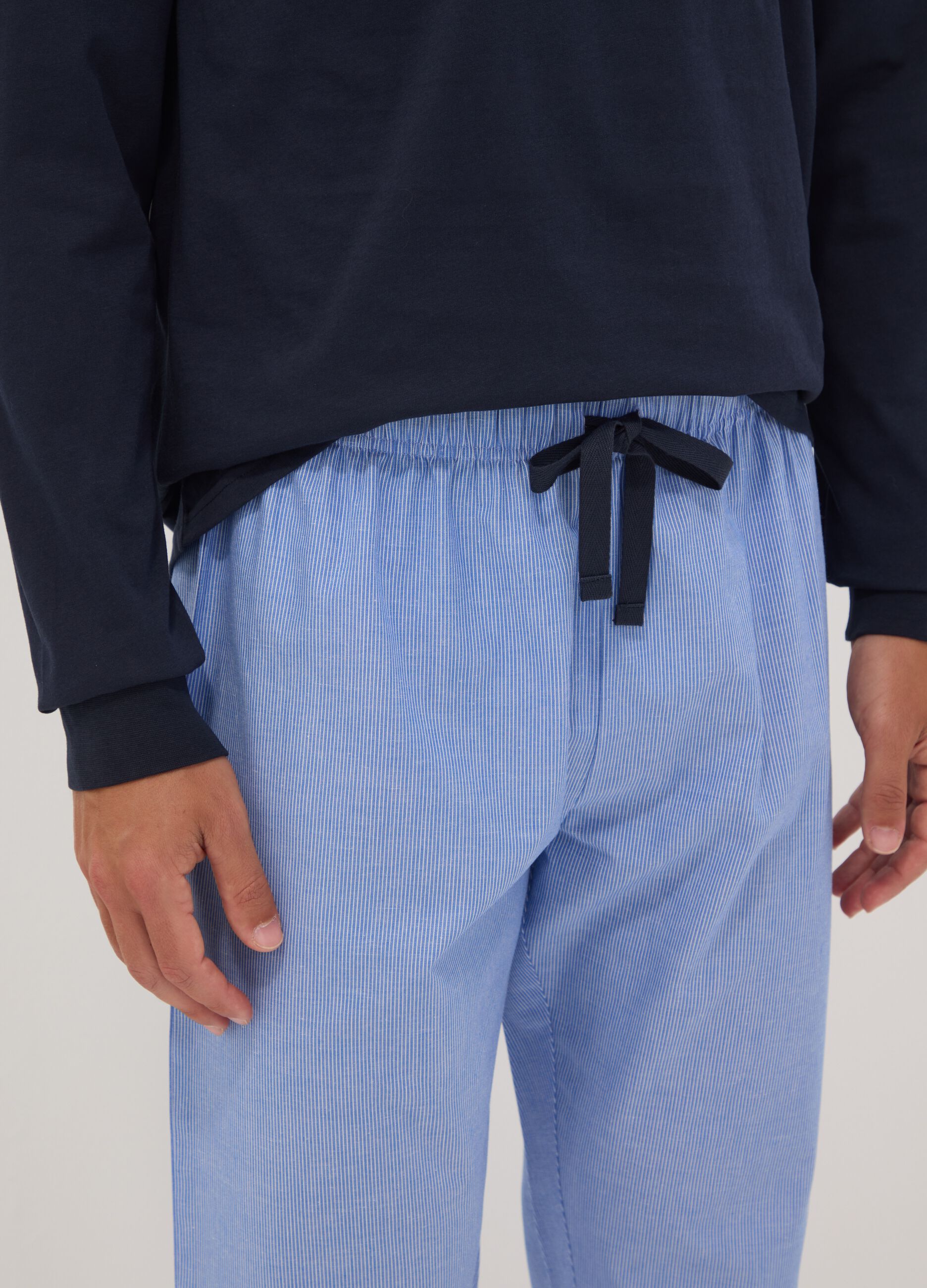 Brauner gestreifter Pyjama aus reiner Bio-Baumwolle, Regular Fit