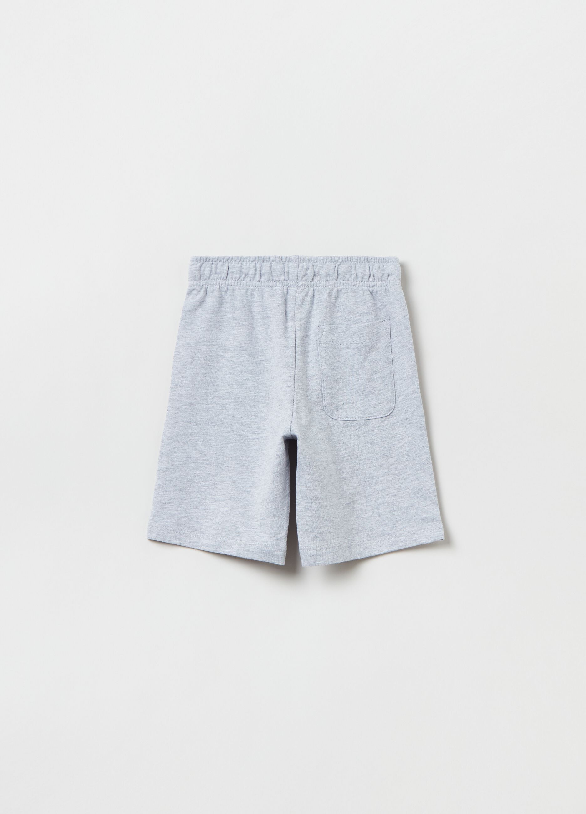 Shorts with drawstring