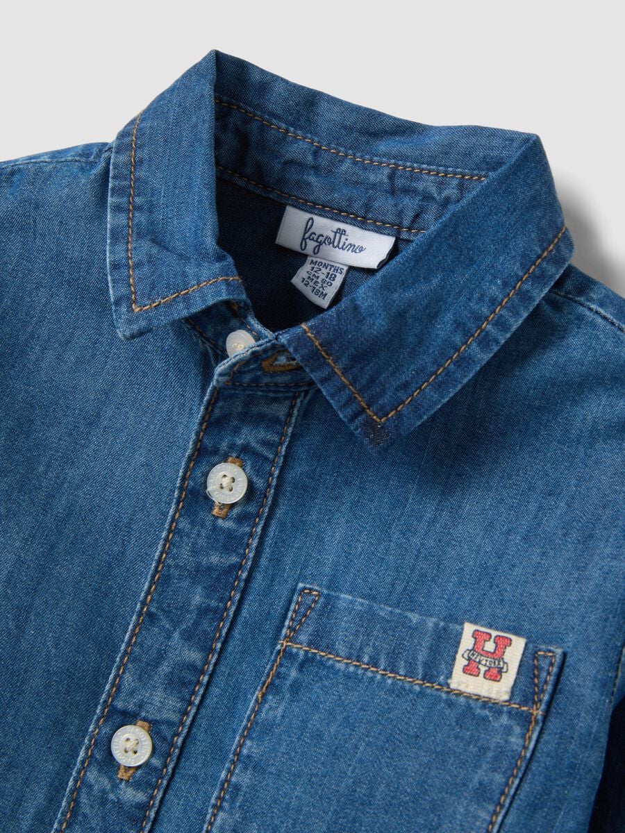 Blue denim shirt in pure cotton, regular fit, for boys_2