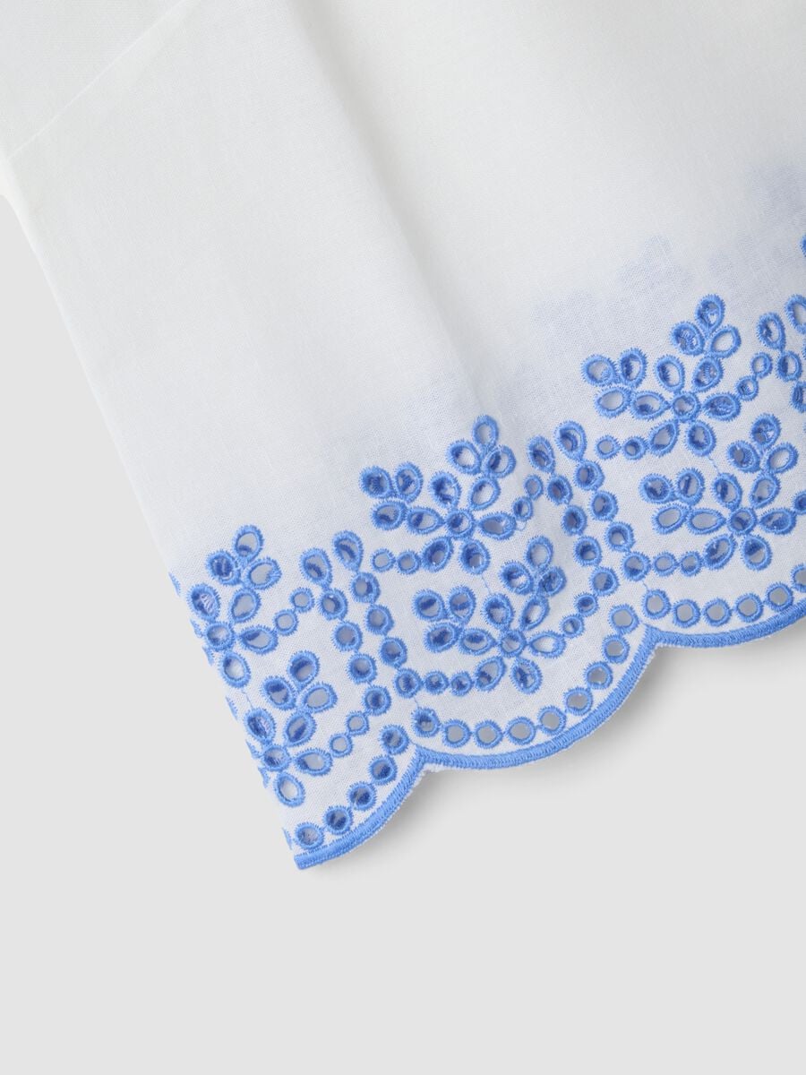 White cotton and linen blend top with embroidery_5