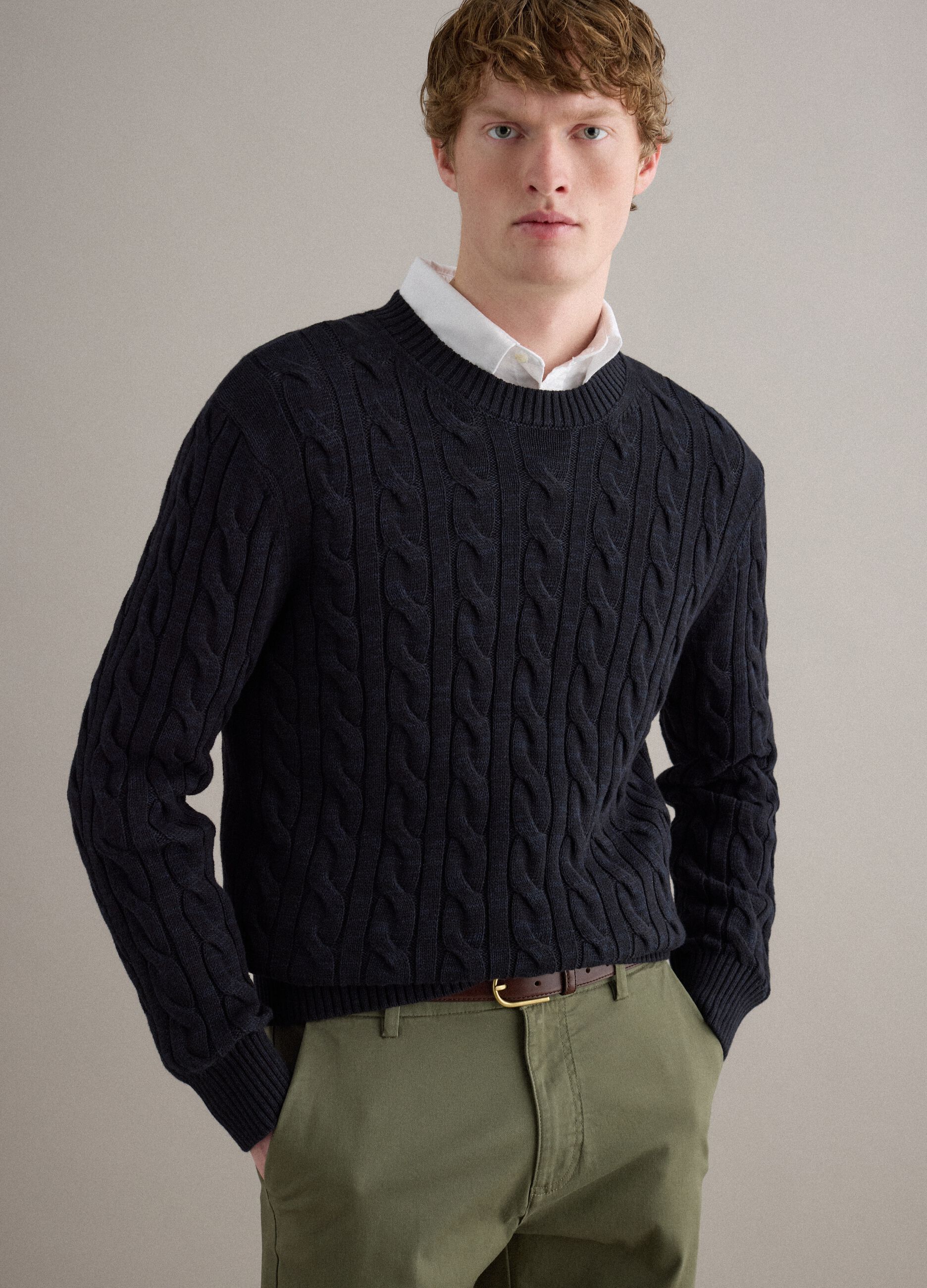 Blue pure cotton sweater with regular fit and woven design