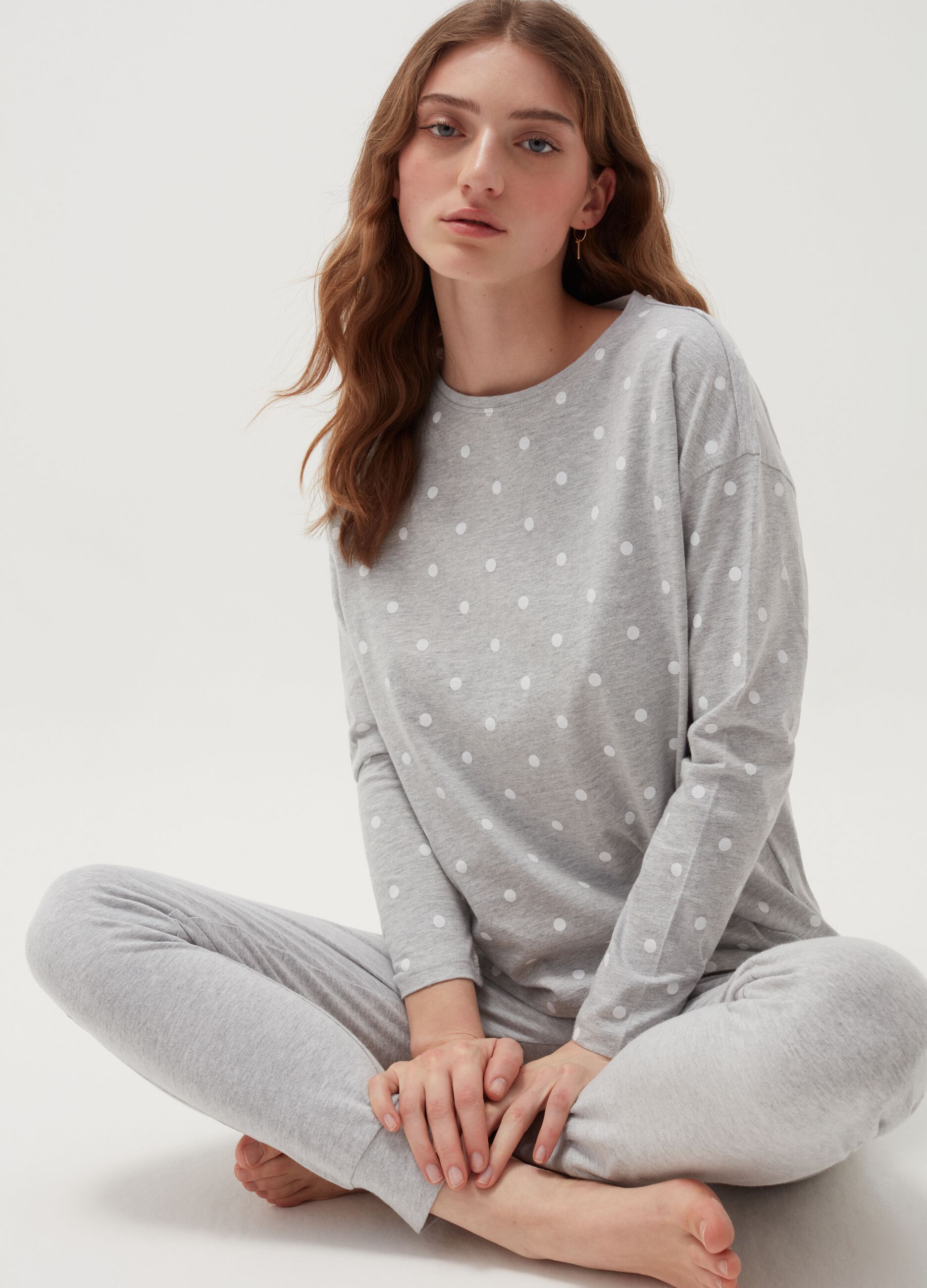 Pijama de lunares de algodón y viscosa