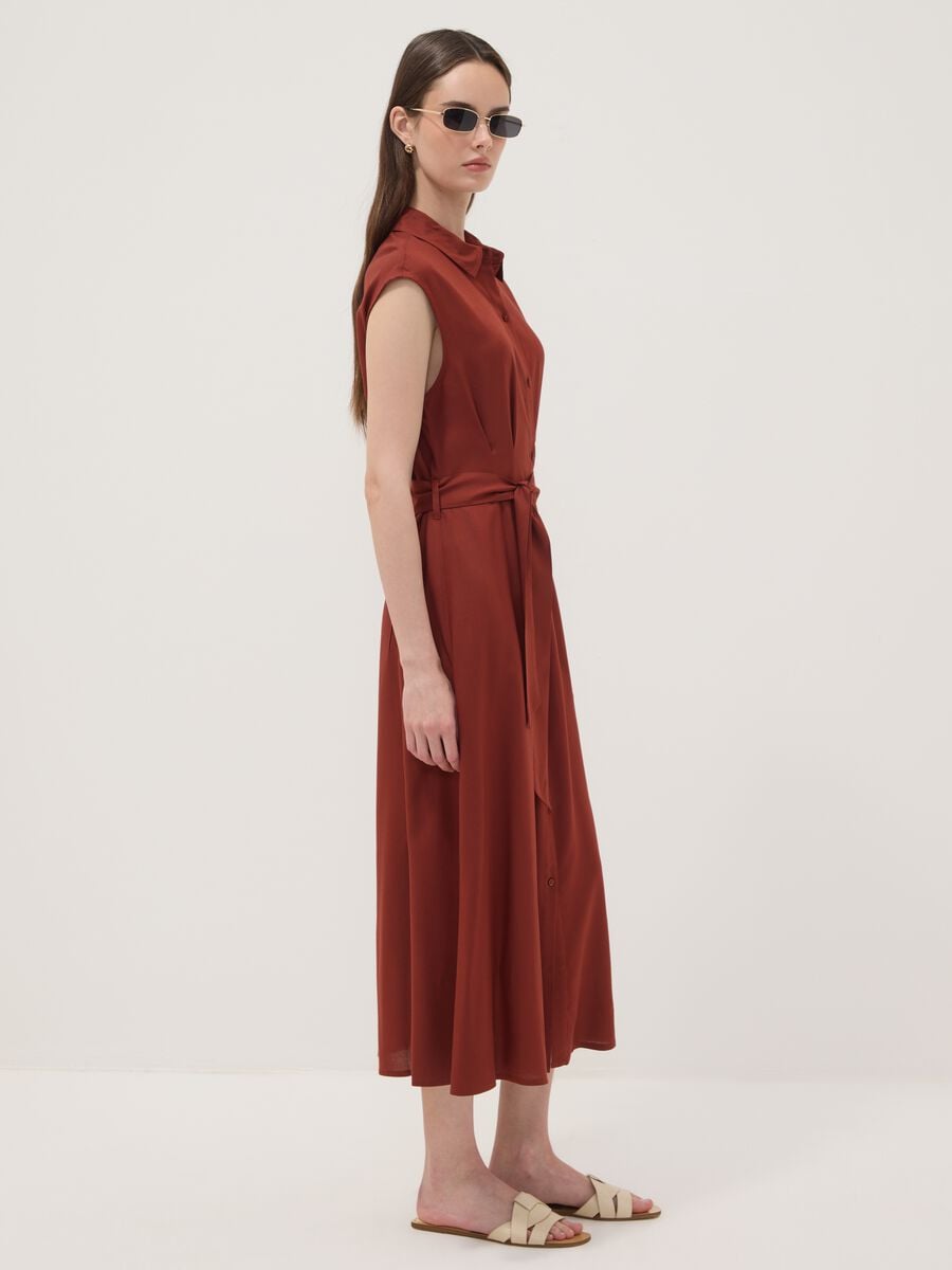 Red midi dress in pure viscose with tie belt, regular fit_0