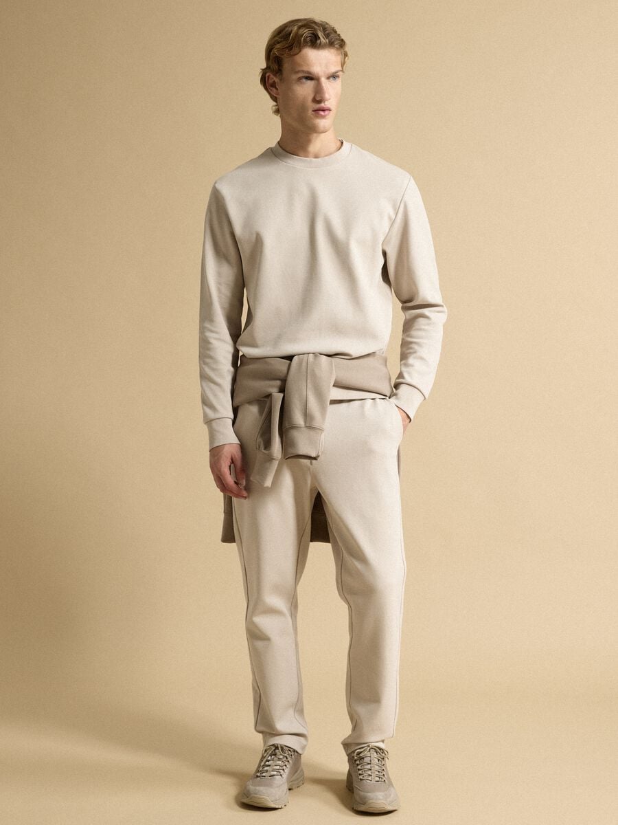 Beige regular-fit stretch cotton trousers_0