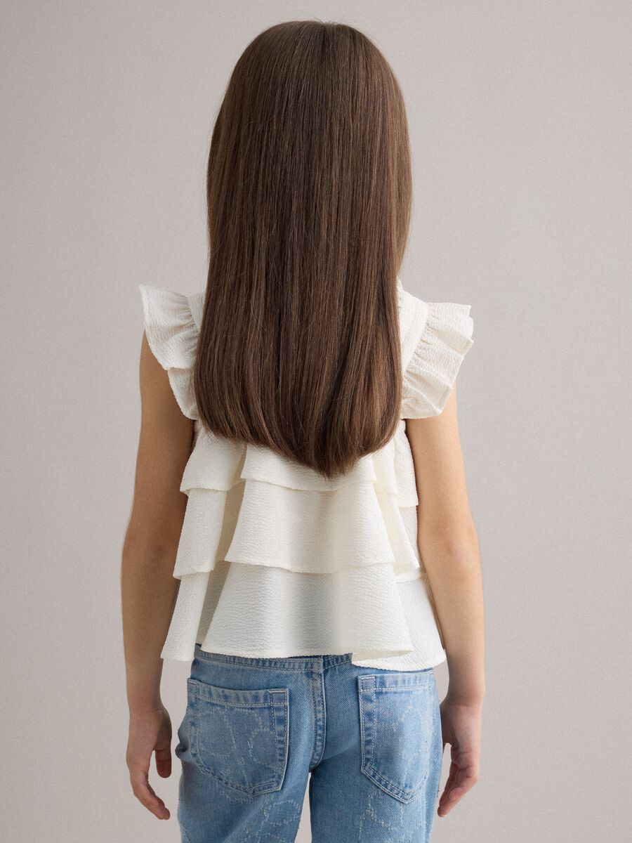 Girls' white regular fit top with ruffles_2