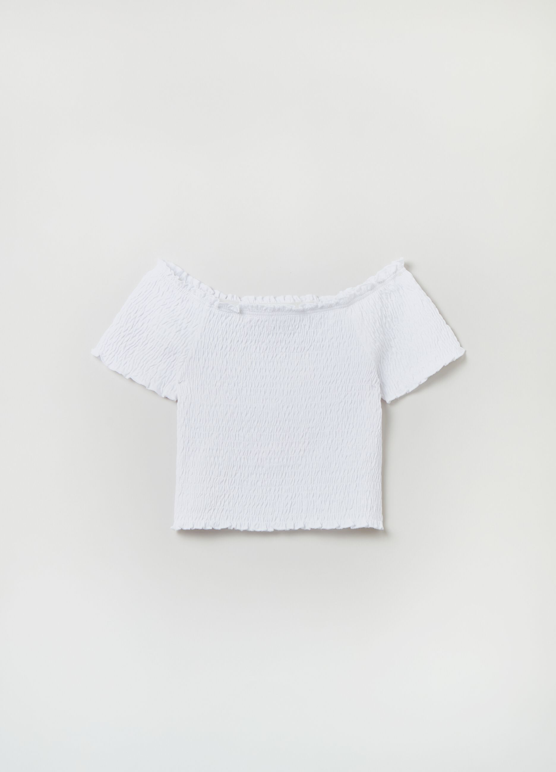 T-shirt with boat neck and smock stitch