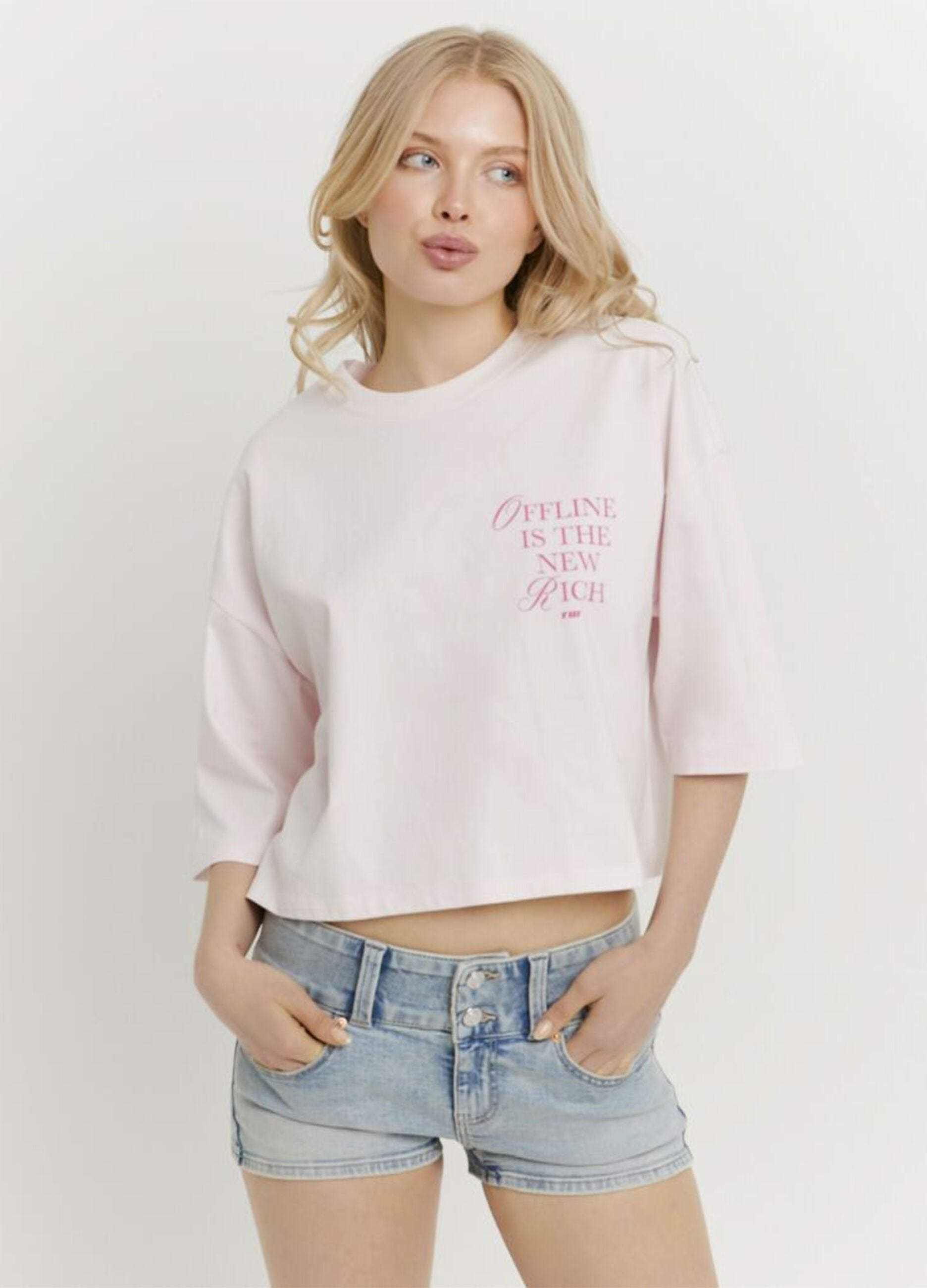 Rosa T-Shirt aus reiner Baumwolle mit kurzen &Auml;rmeln