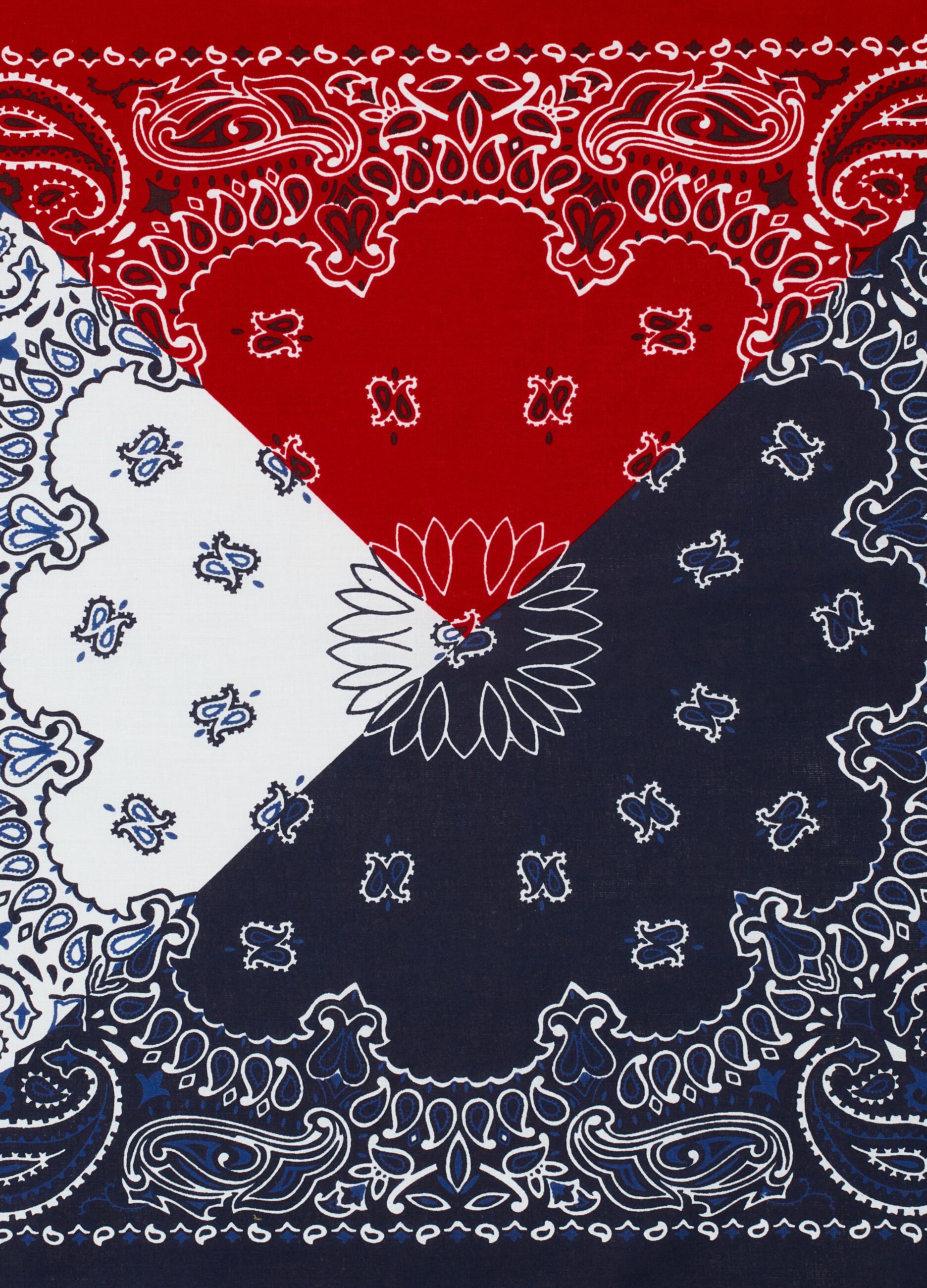 Cotton bandana with paisley pattern