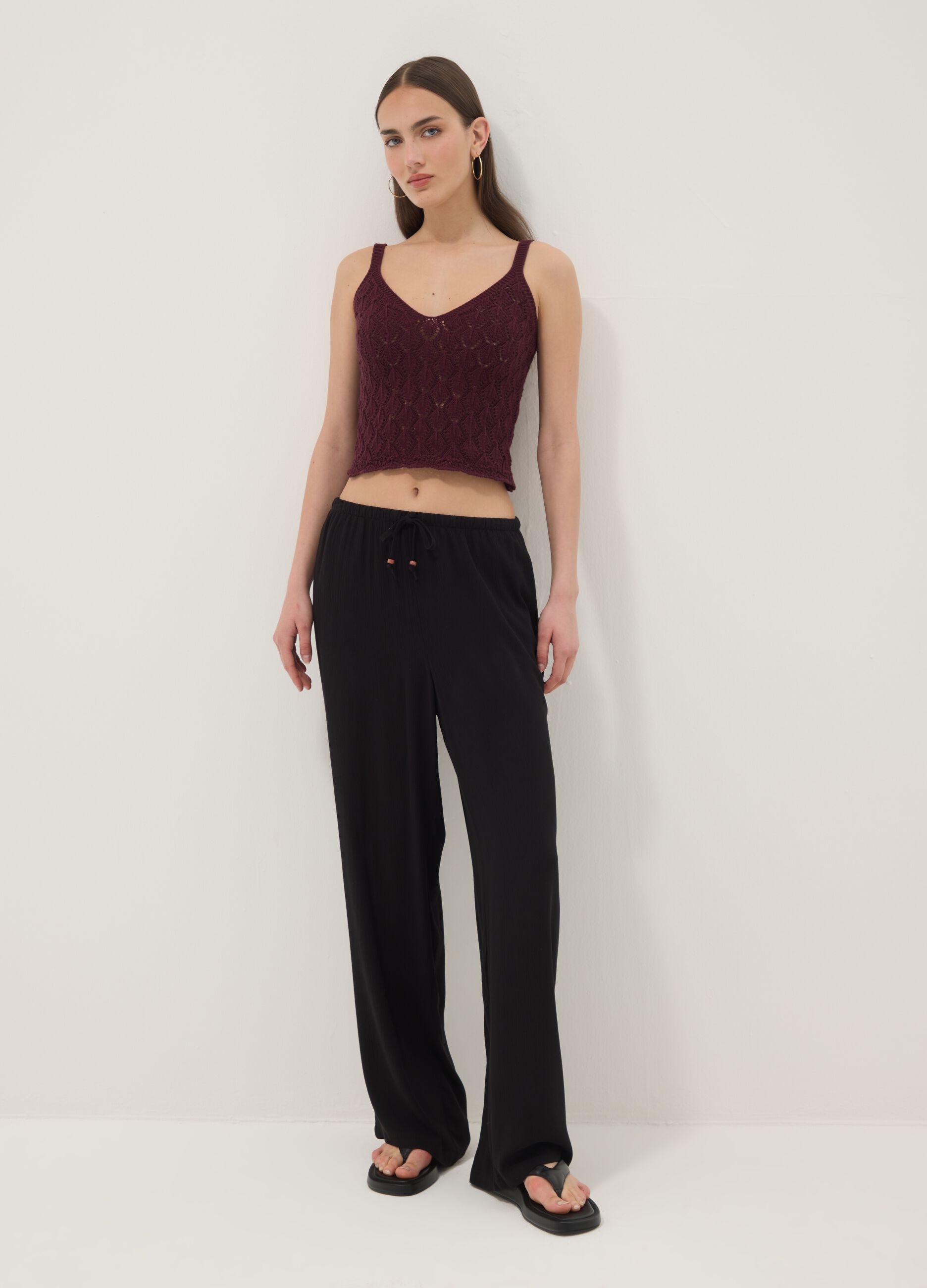 Gilet rosso in crochet di puro cotone regular fit