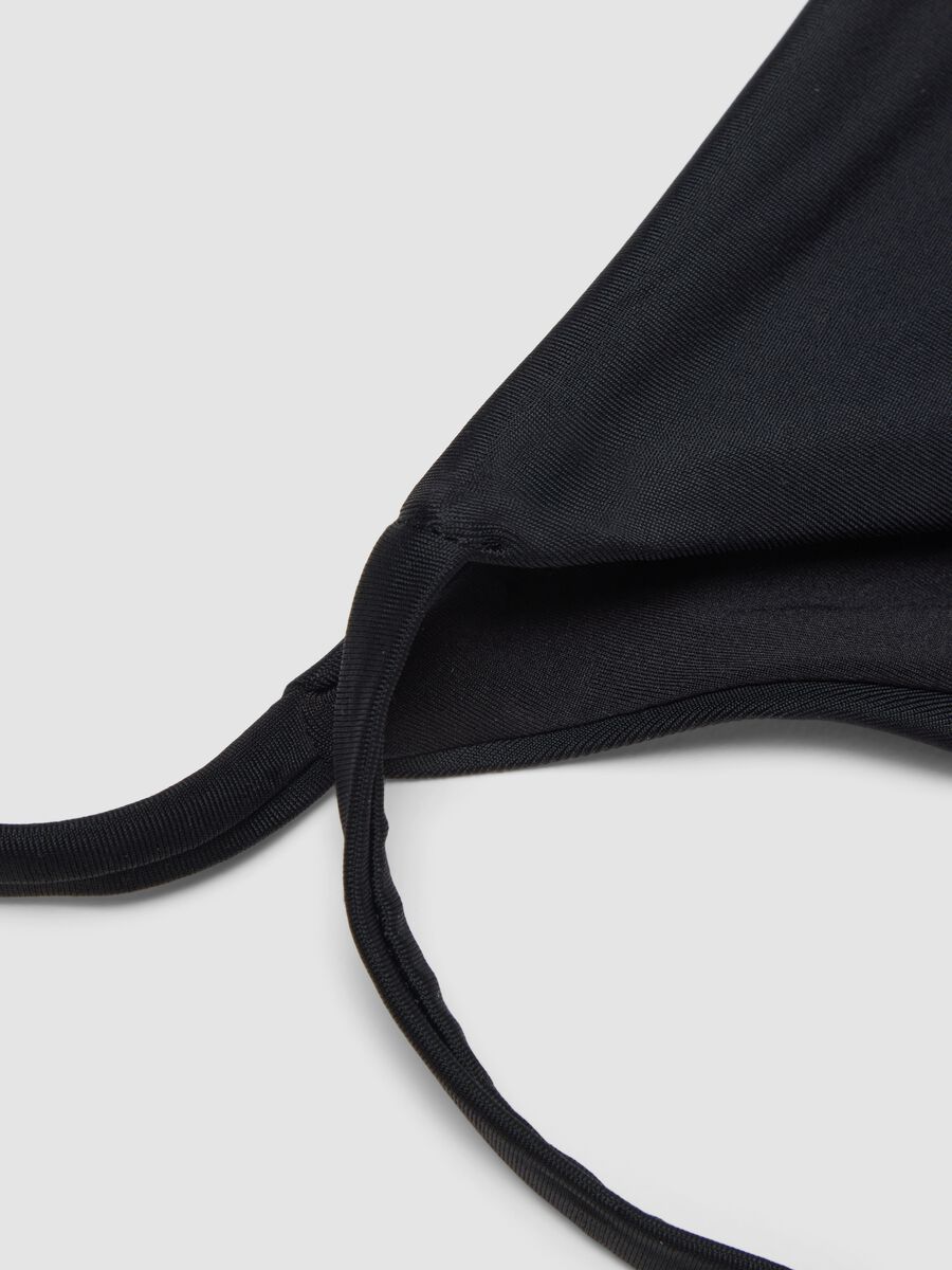 Bikinihose aus schwarzem Stretchmaterial_5