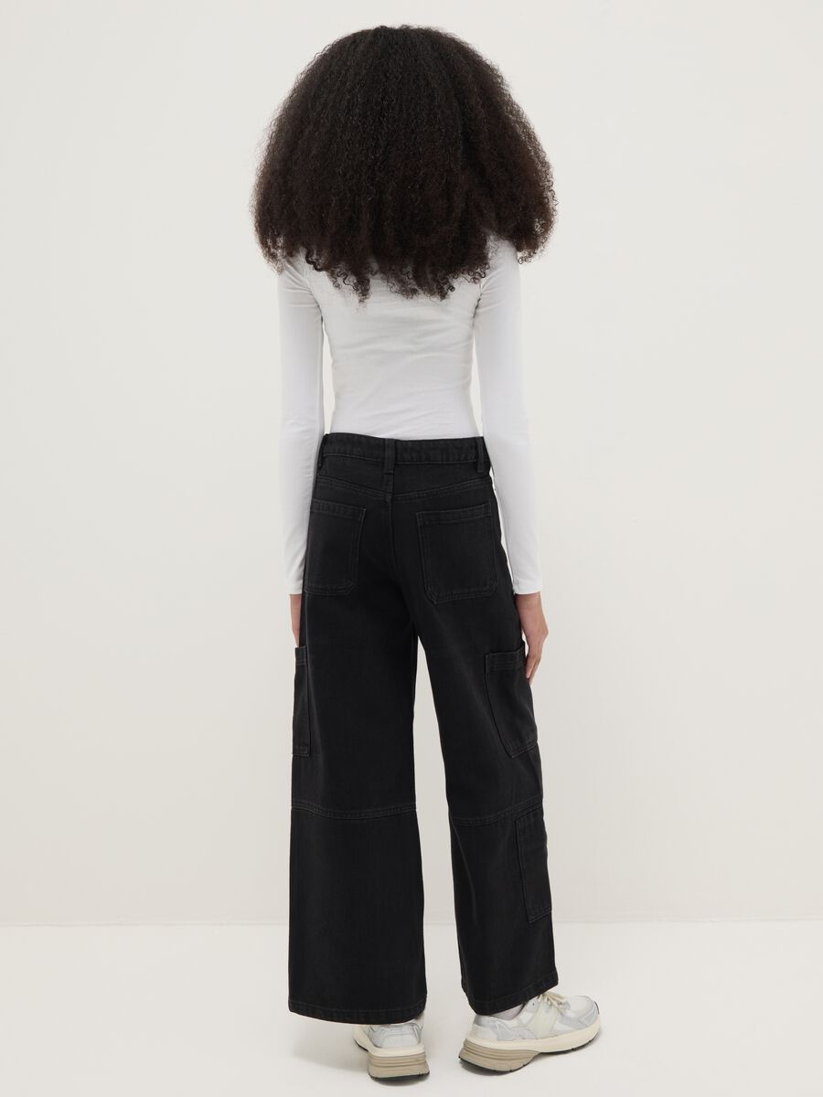 Black cotton blend cargo trousers for girls regular fit_1