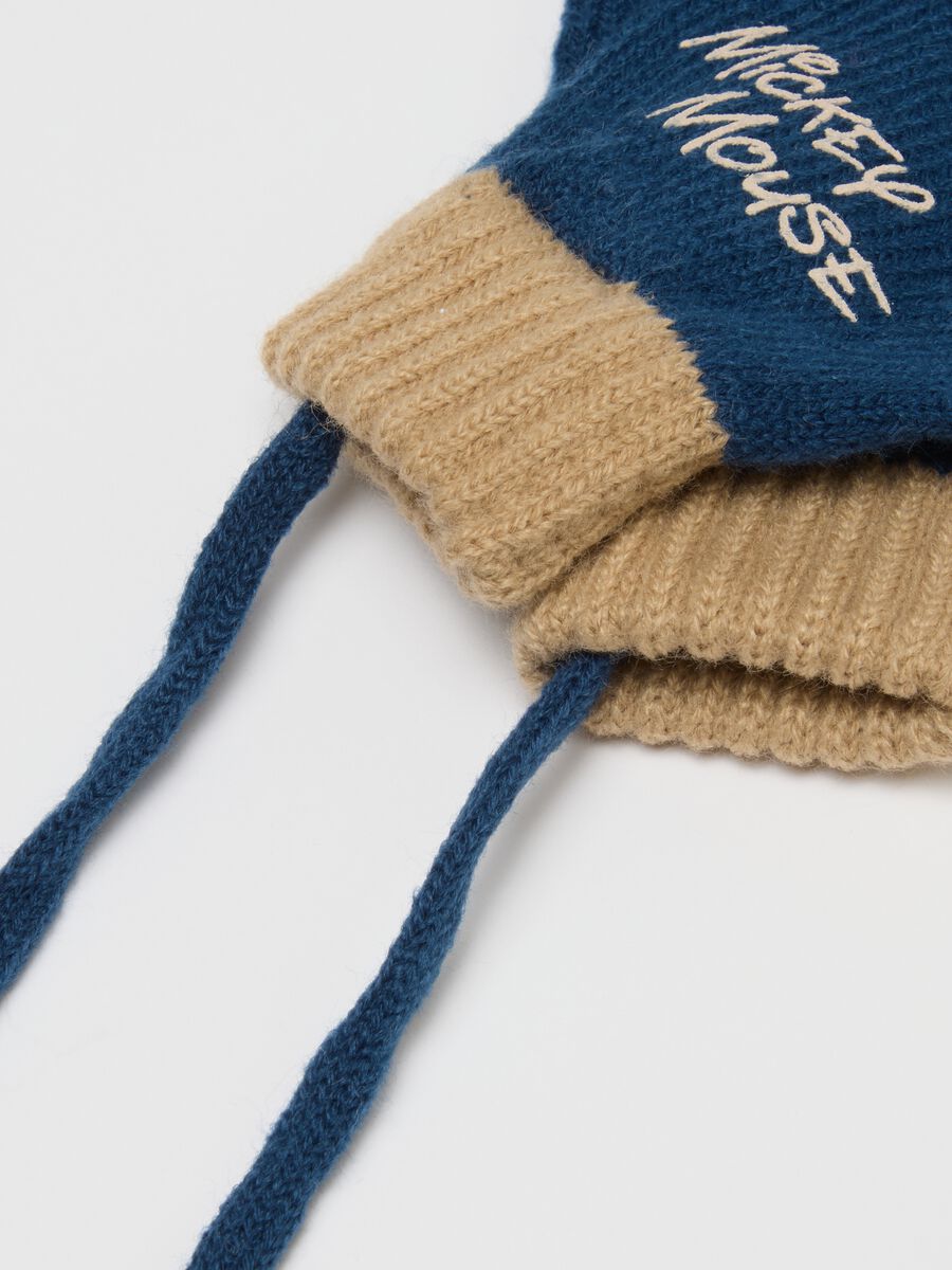 Blue gloves for children_1