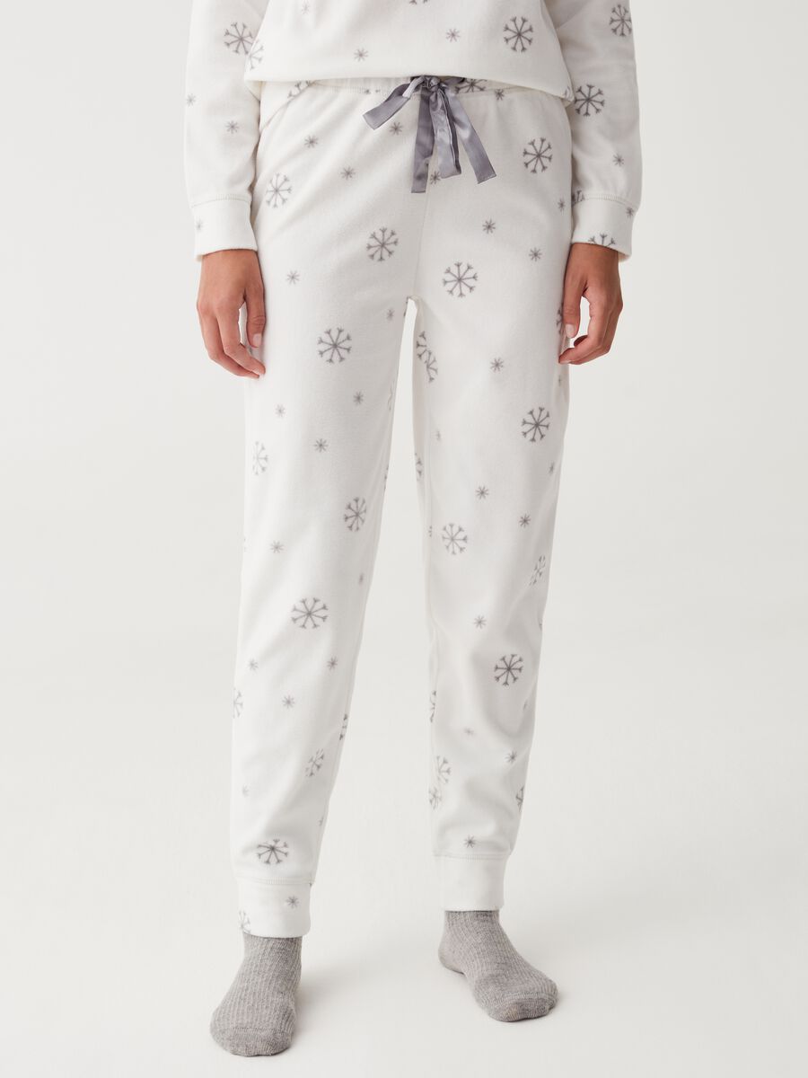 Fleece pyjamas with snowflakes pattern_3