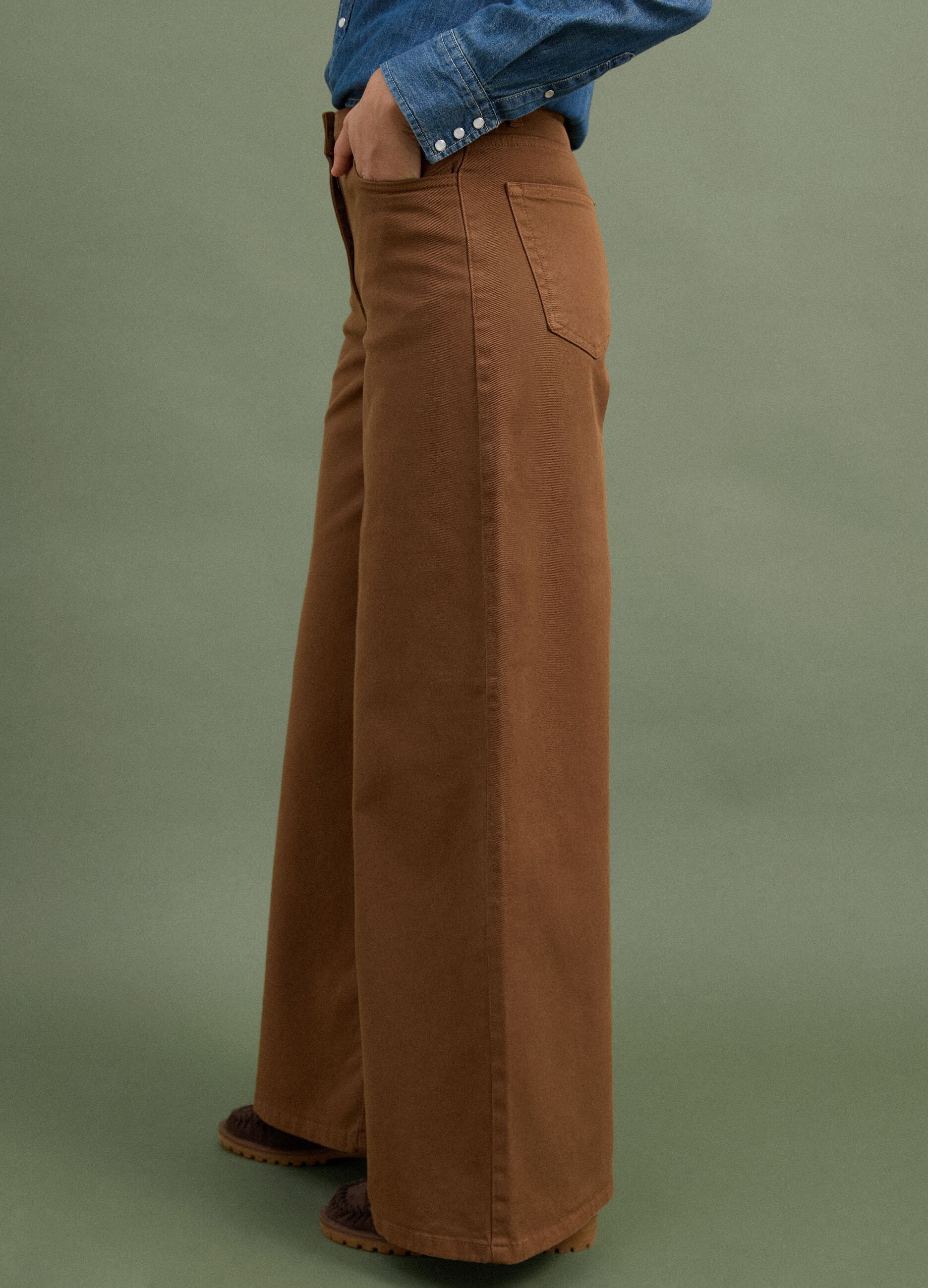 Braune Wide-Leg-Hose aus Stretch-Baumwolle