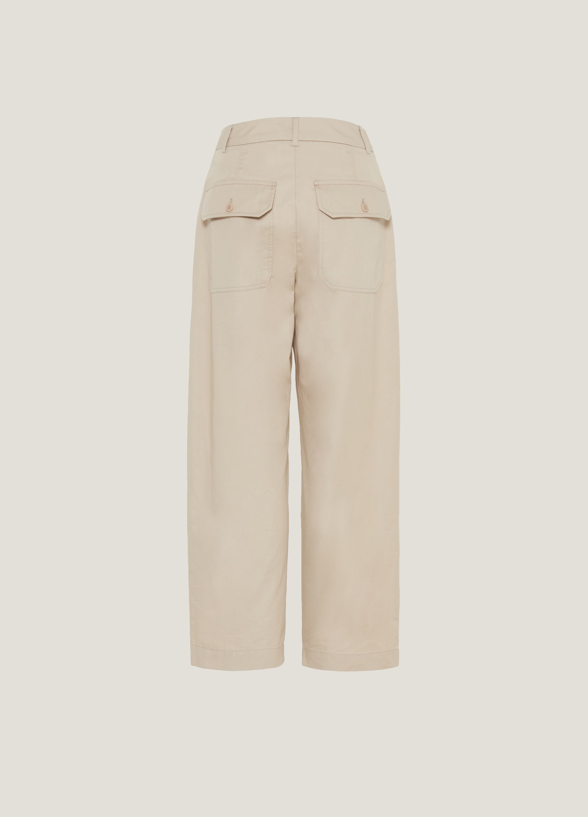 Ankle-fit trousers