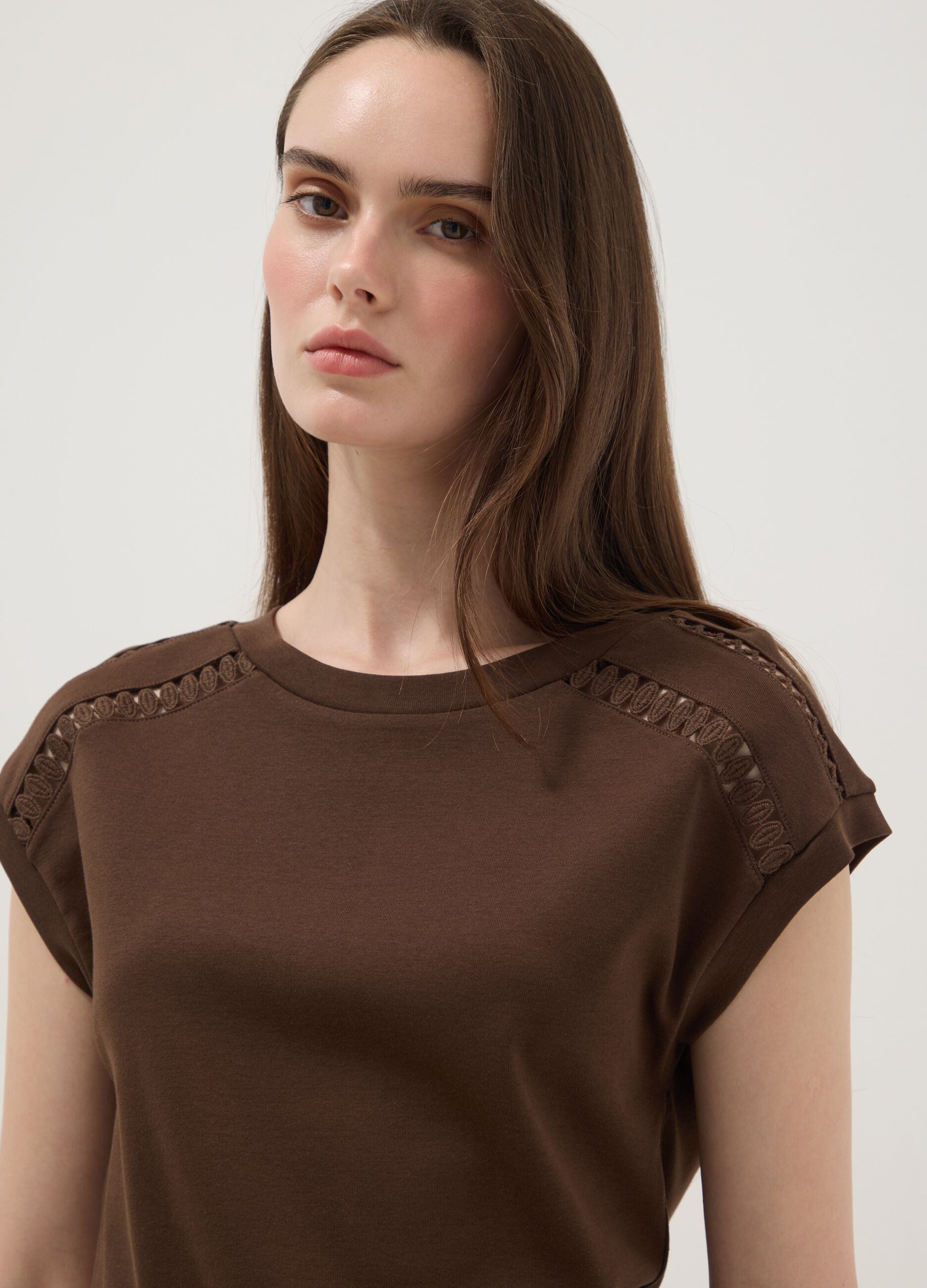 Brown pure cotton T-shirt with cut-out detailing